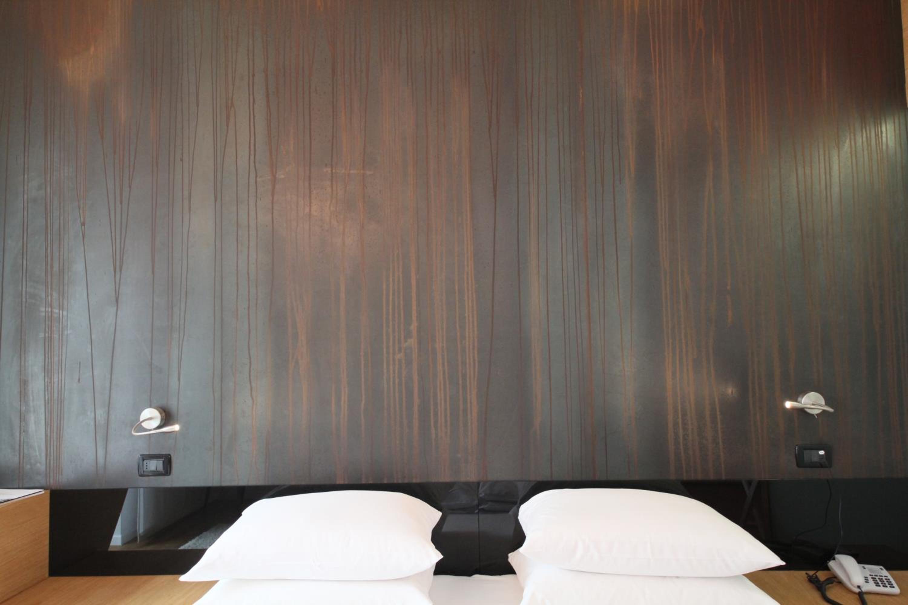 Elegance Double Room - Photo 9