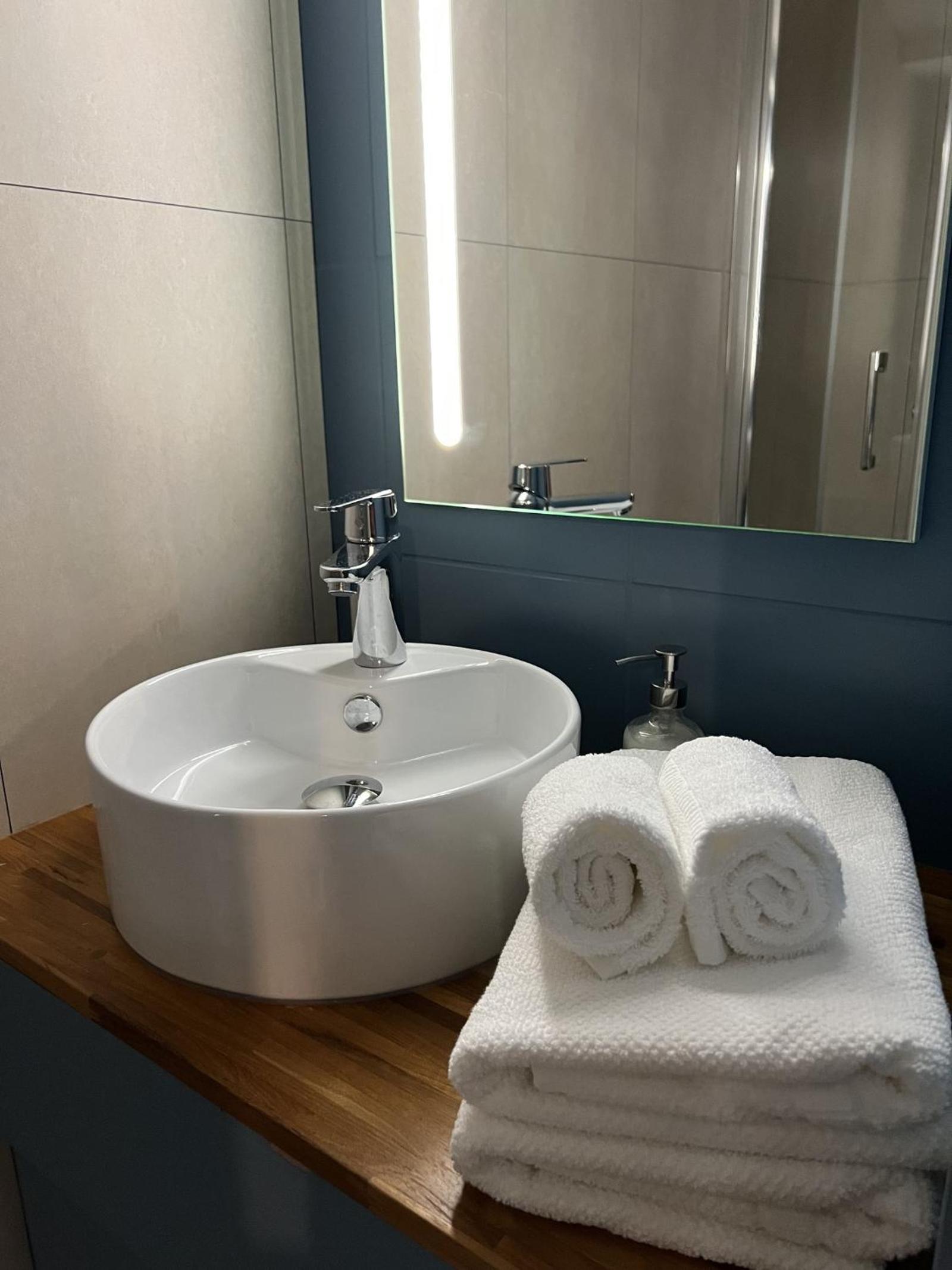 Family Suite - Photo 8