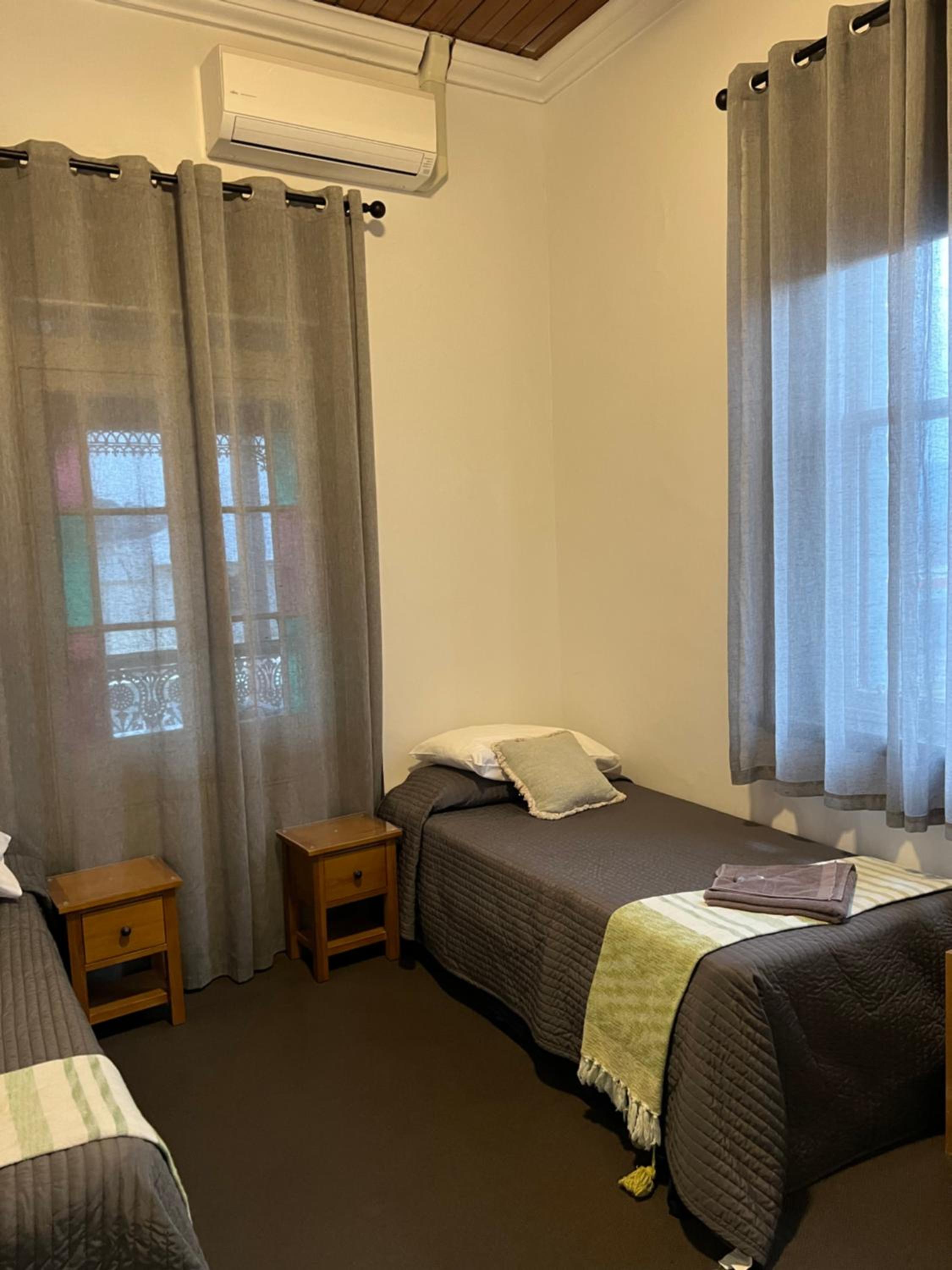 Budget Twin Room - Photo 1
