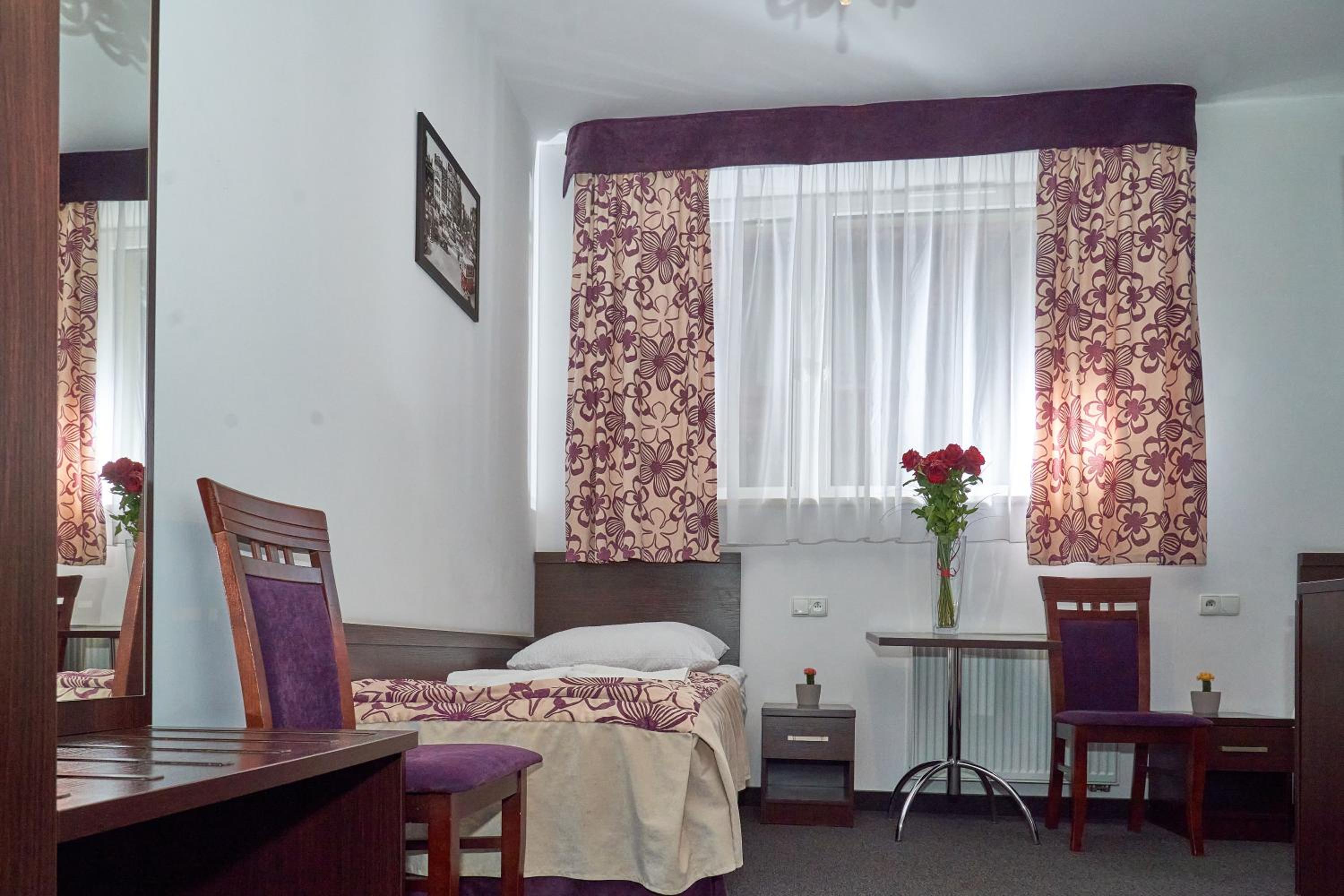 Large Double Room