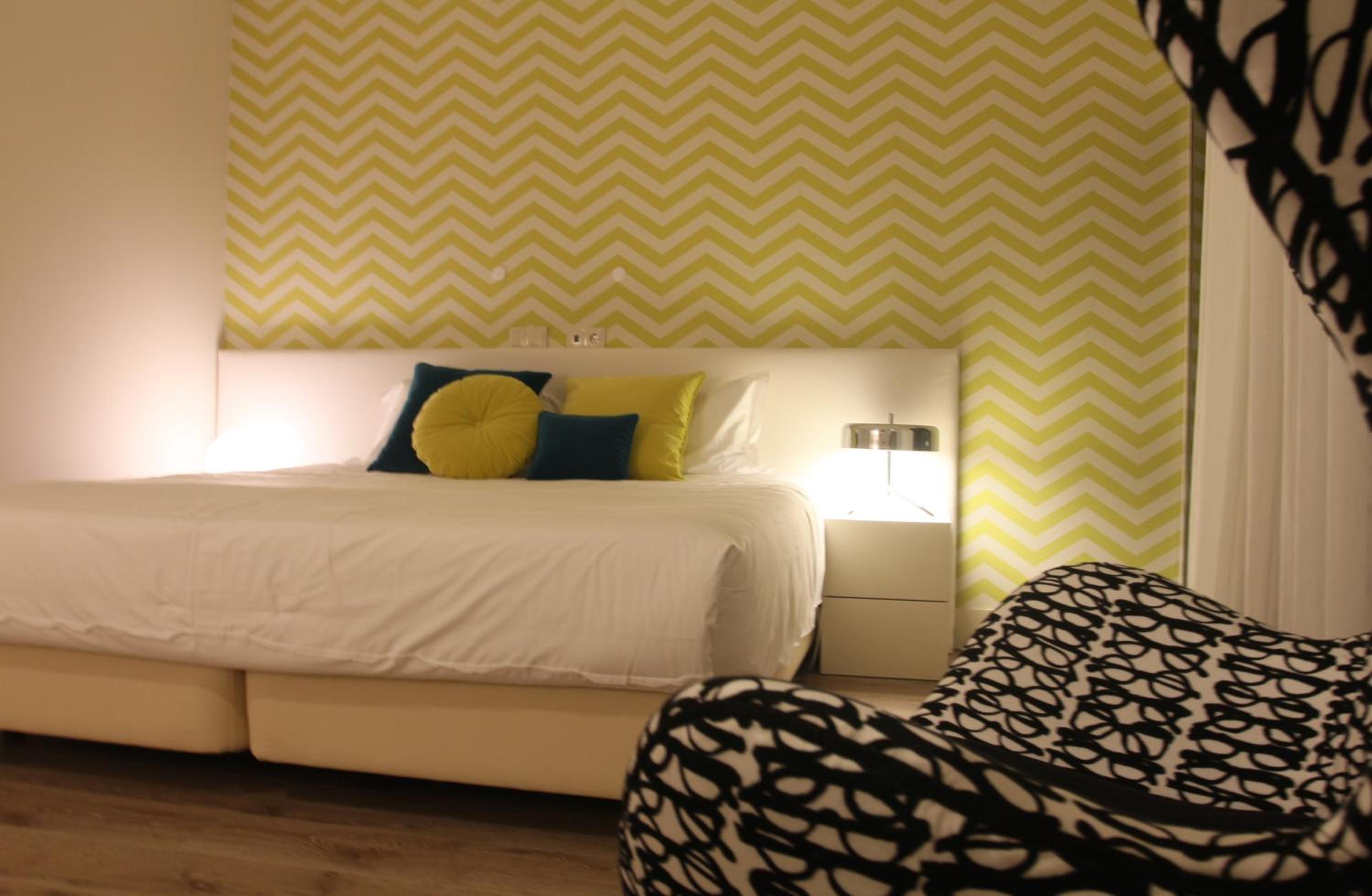 Charm Double Room with Balcony - Photo 1