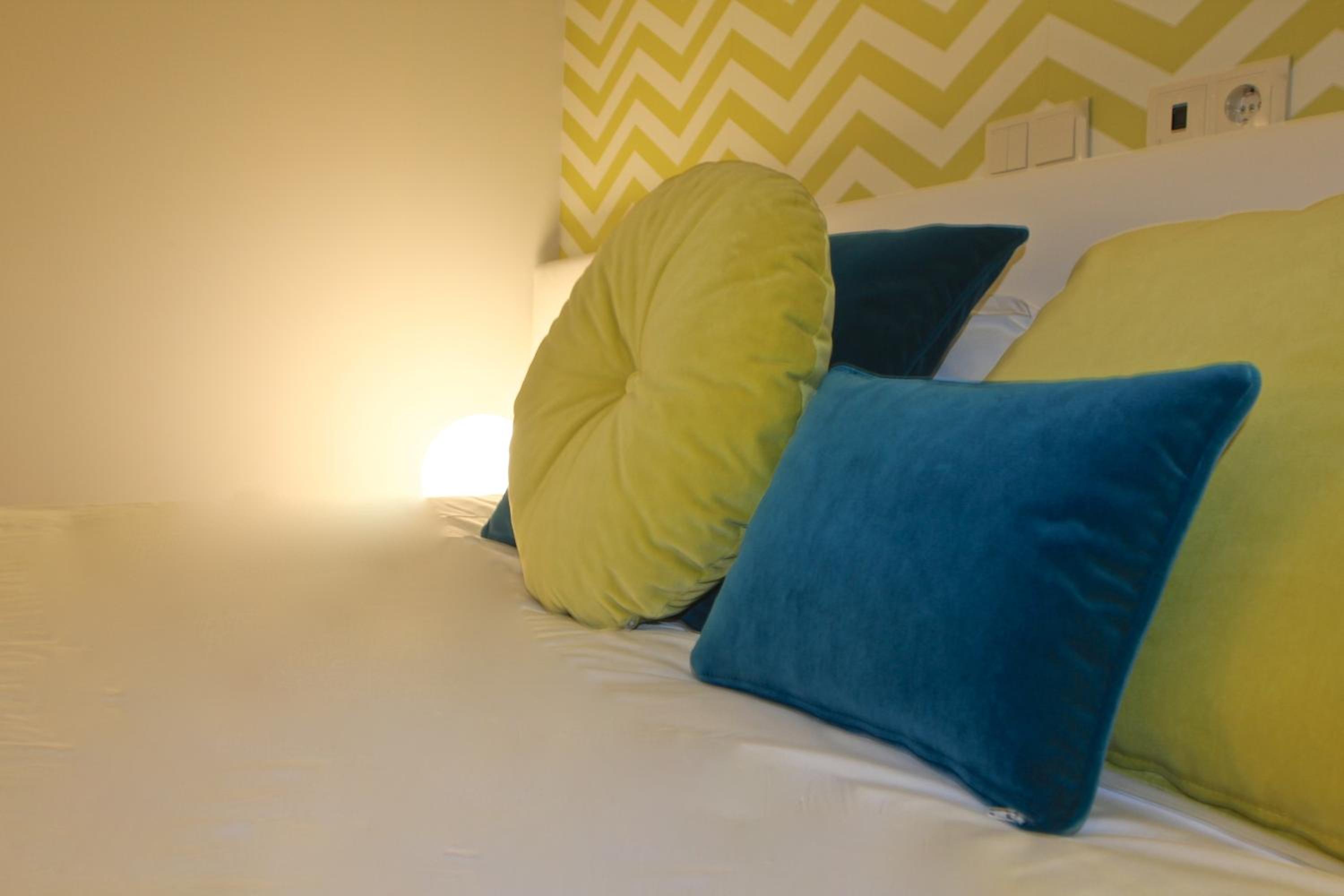 Charm Double Room with Balcony - Photo 4
