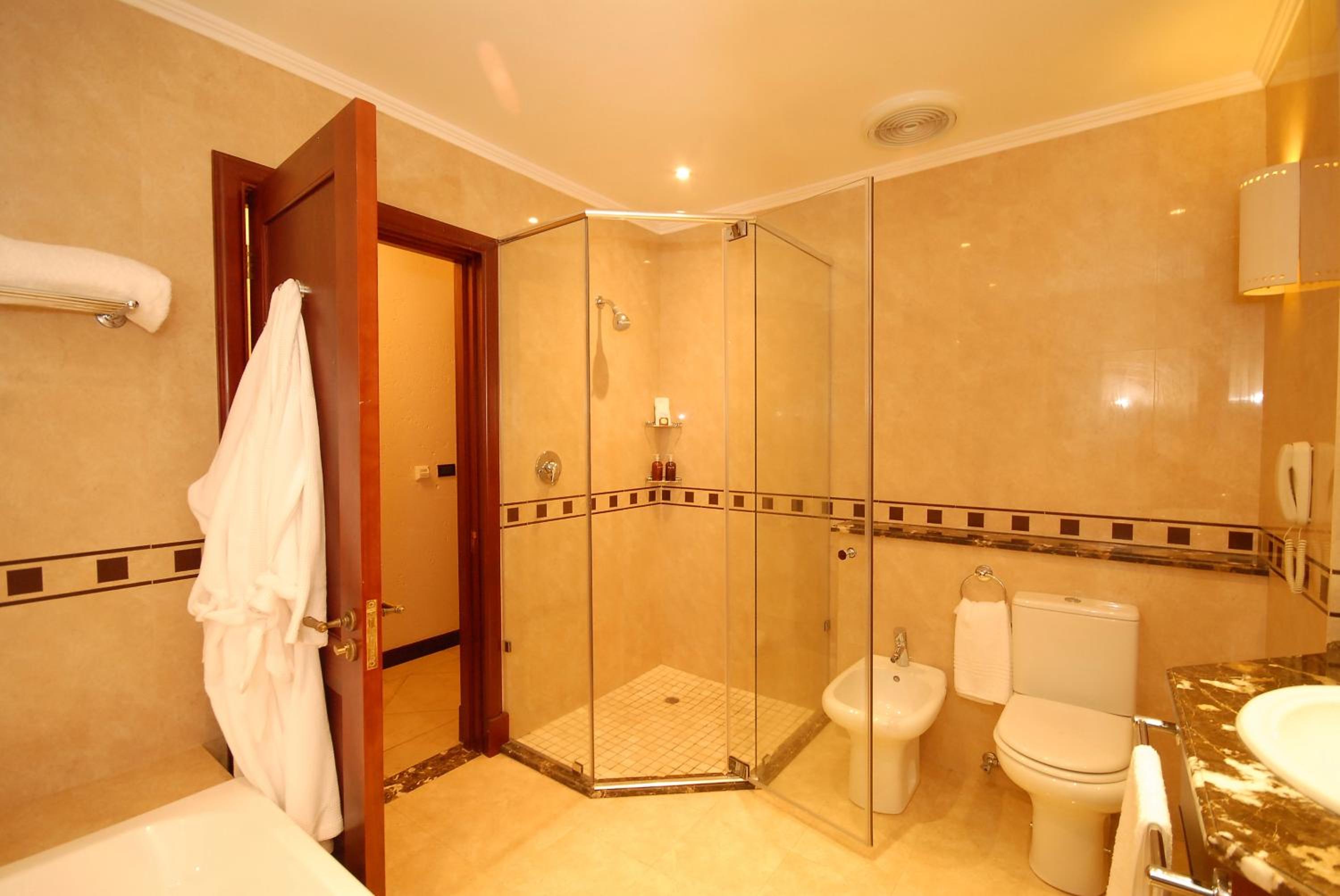 AVANI Ocean Room - Photo 3