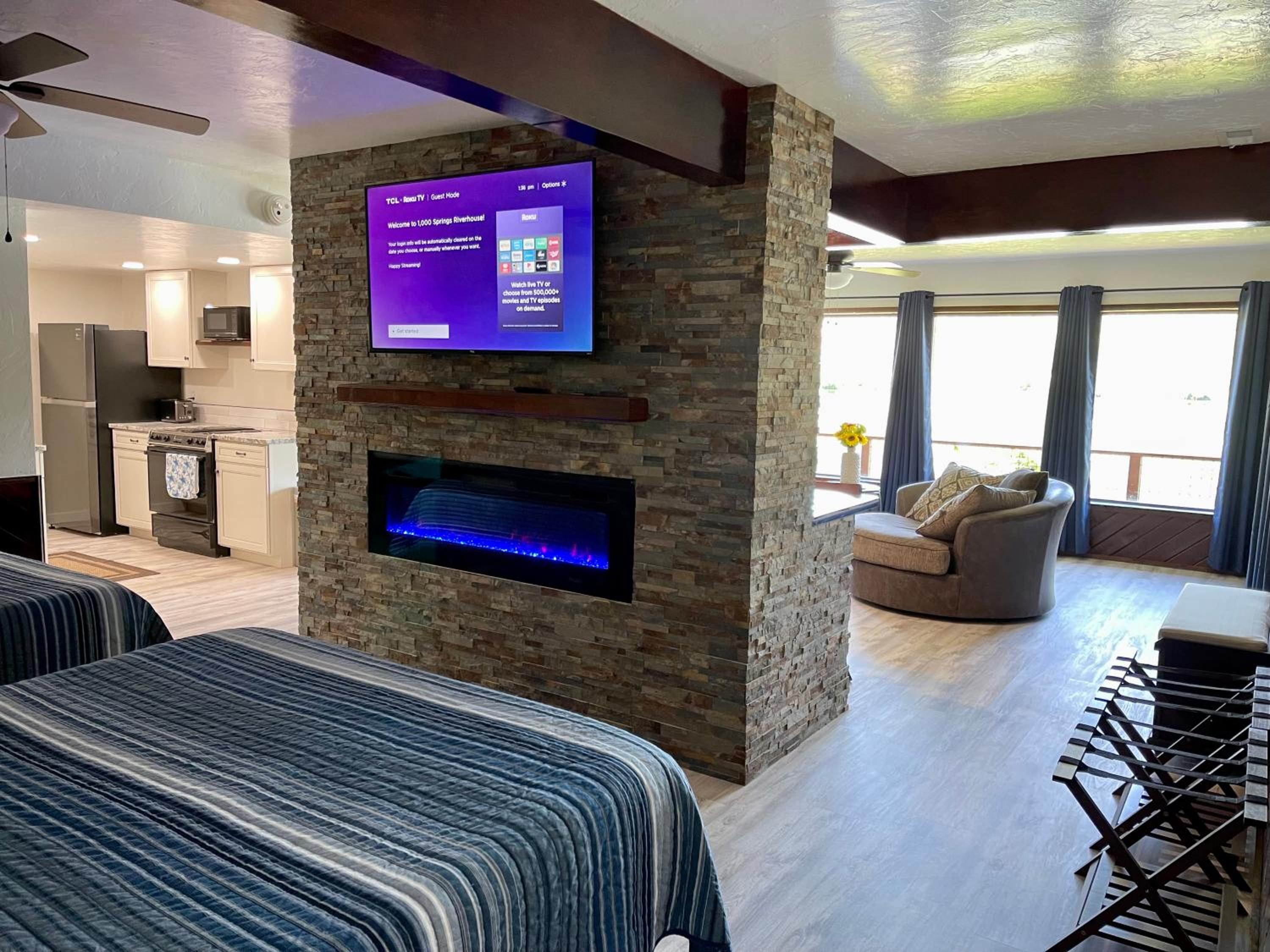 Suite With River View photo 1