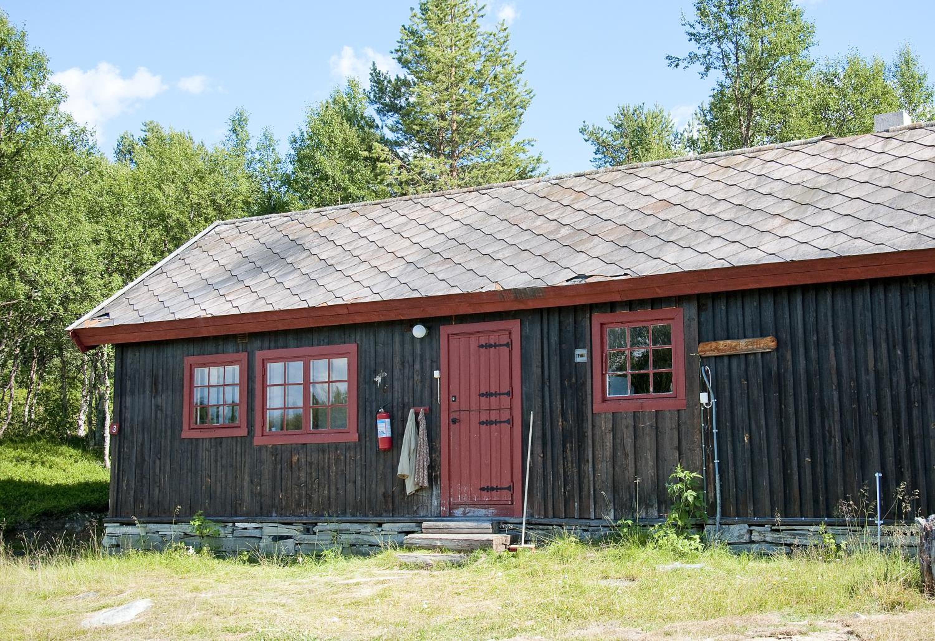 Three-Bedroom Cottage photo 2