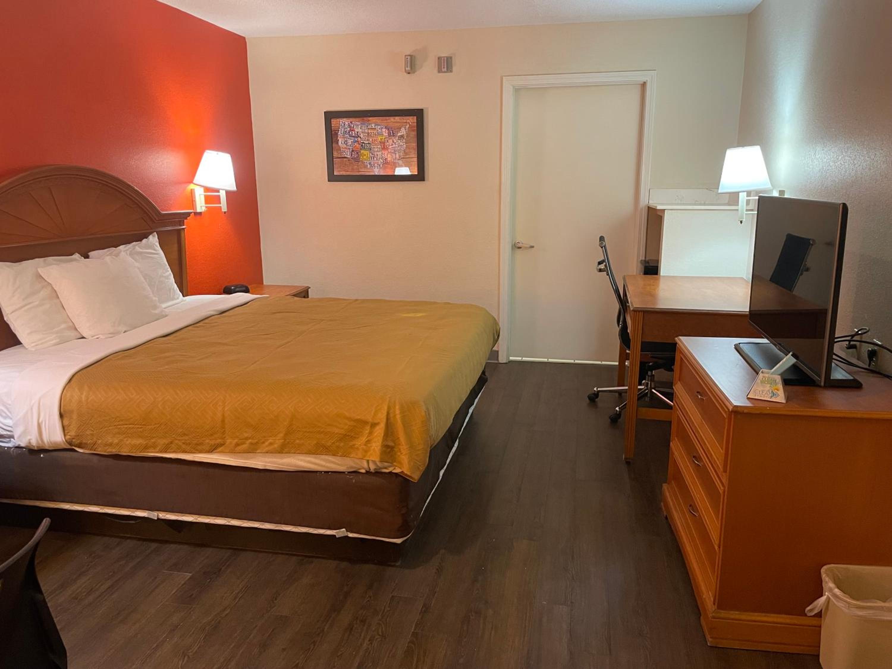 Single Room photo 3
