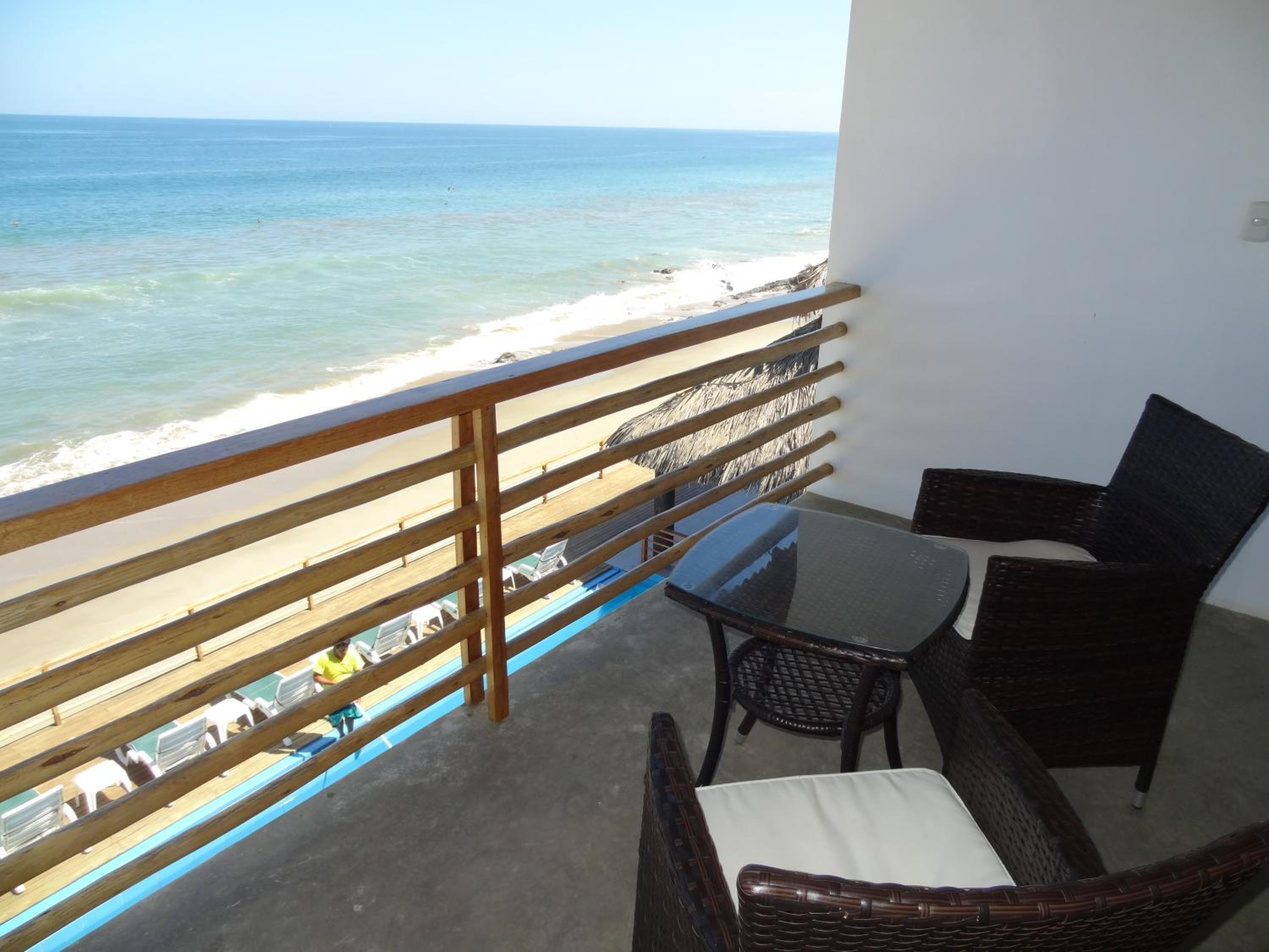 Double Room with Beach Access photo 2