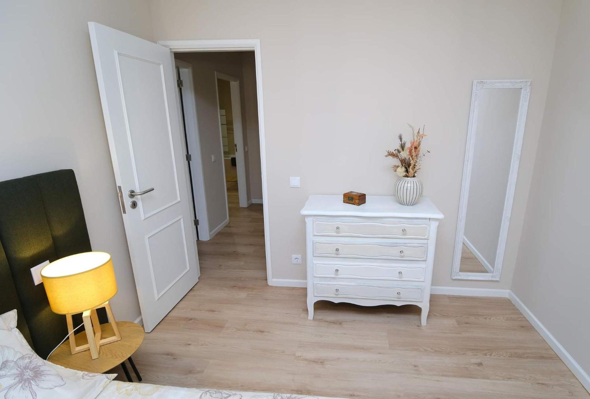 Three-Bedroom Apartment - Photo 20