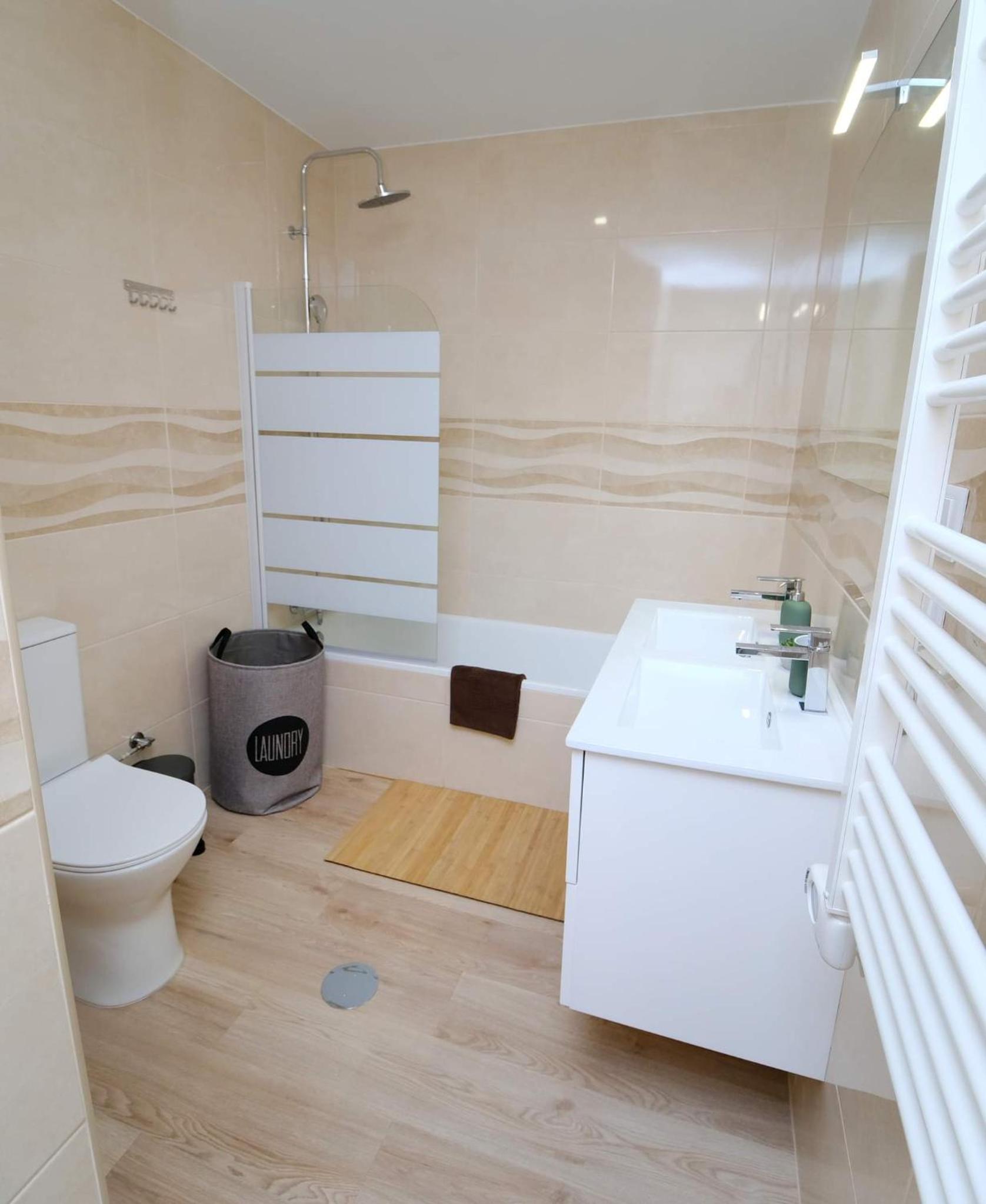 Three-Bedroom Apartment - Photo 24