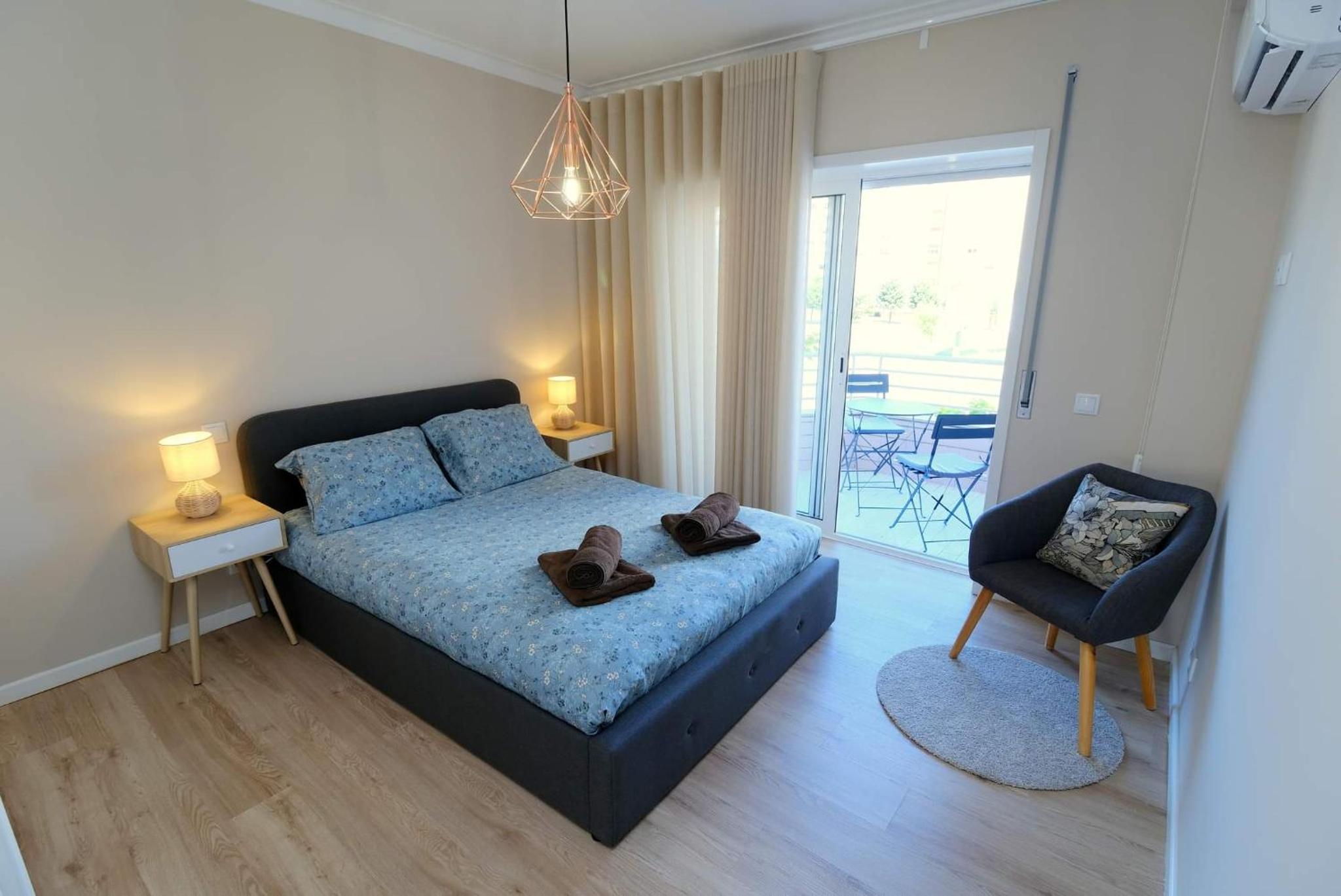 Three-Bedroom Apartment - Photo 22