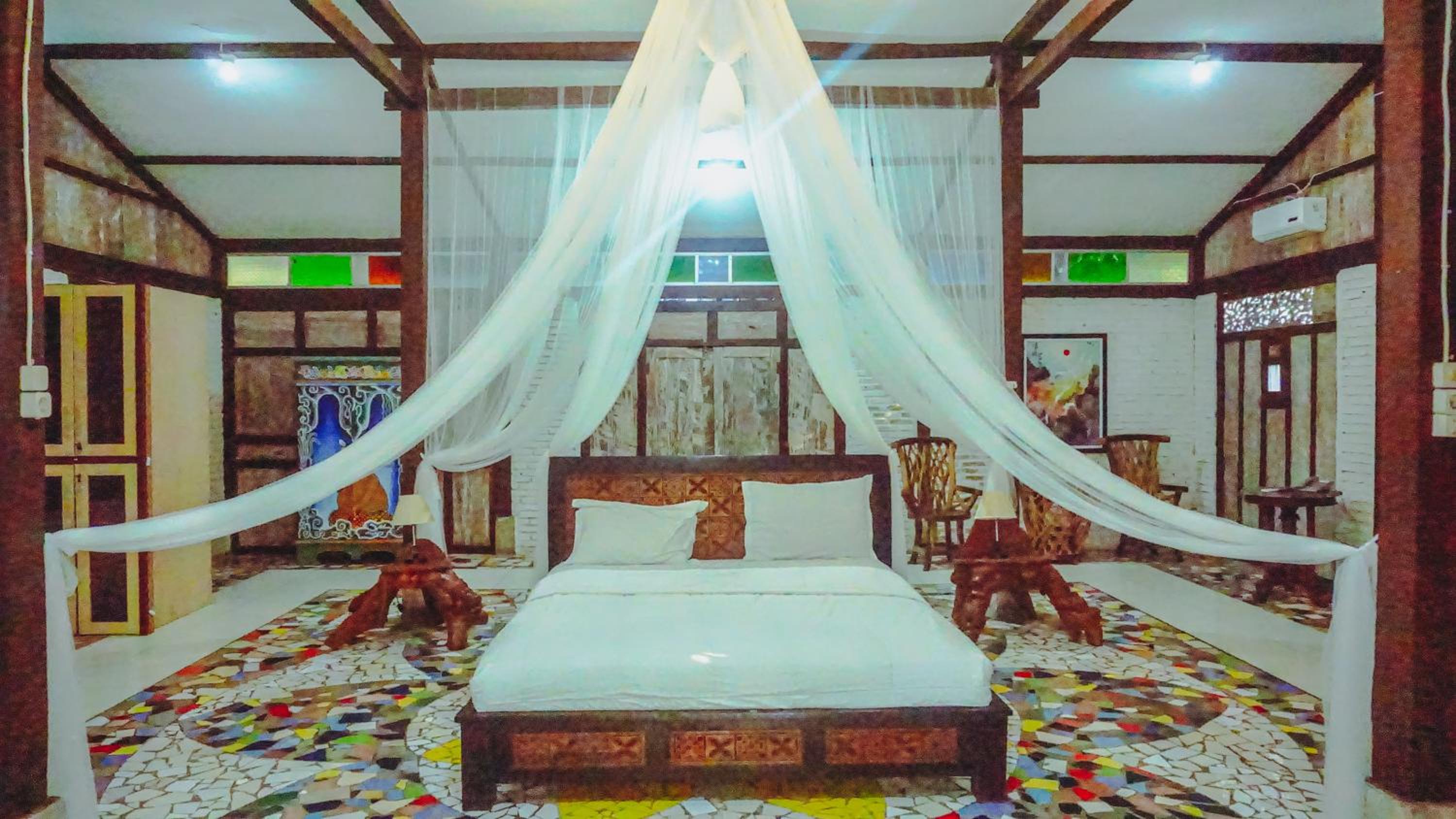 One-Bedroom Villa - Photo 12
