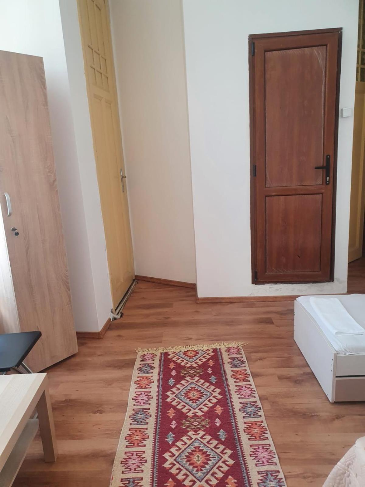 Comfort Triple Room with Shower - Photo 2