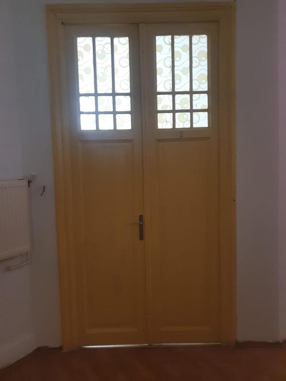 Double or Twin Room with Bathroom - Photo 2