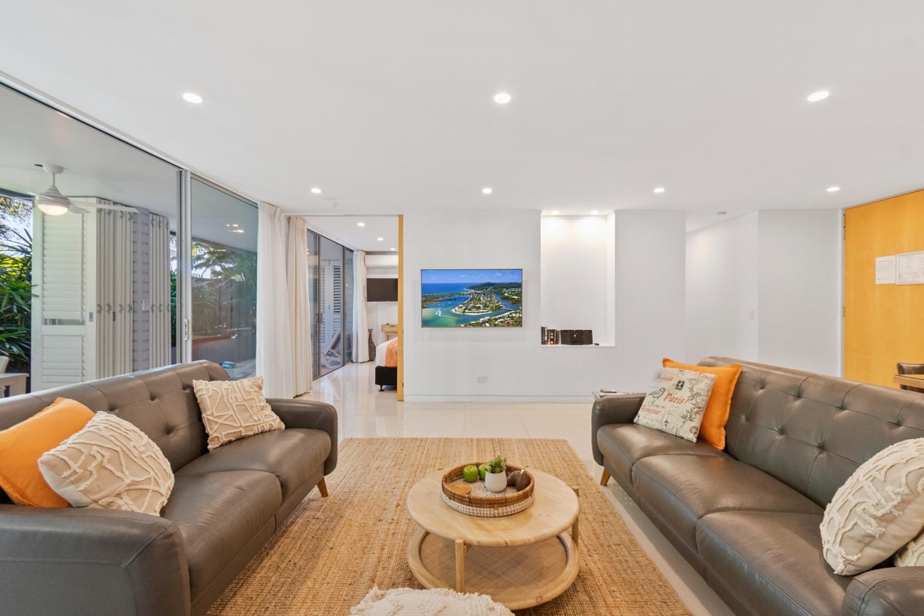 2 Bedroom Courtyard Apartment