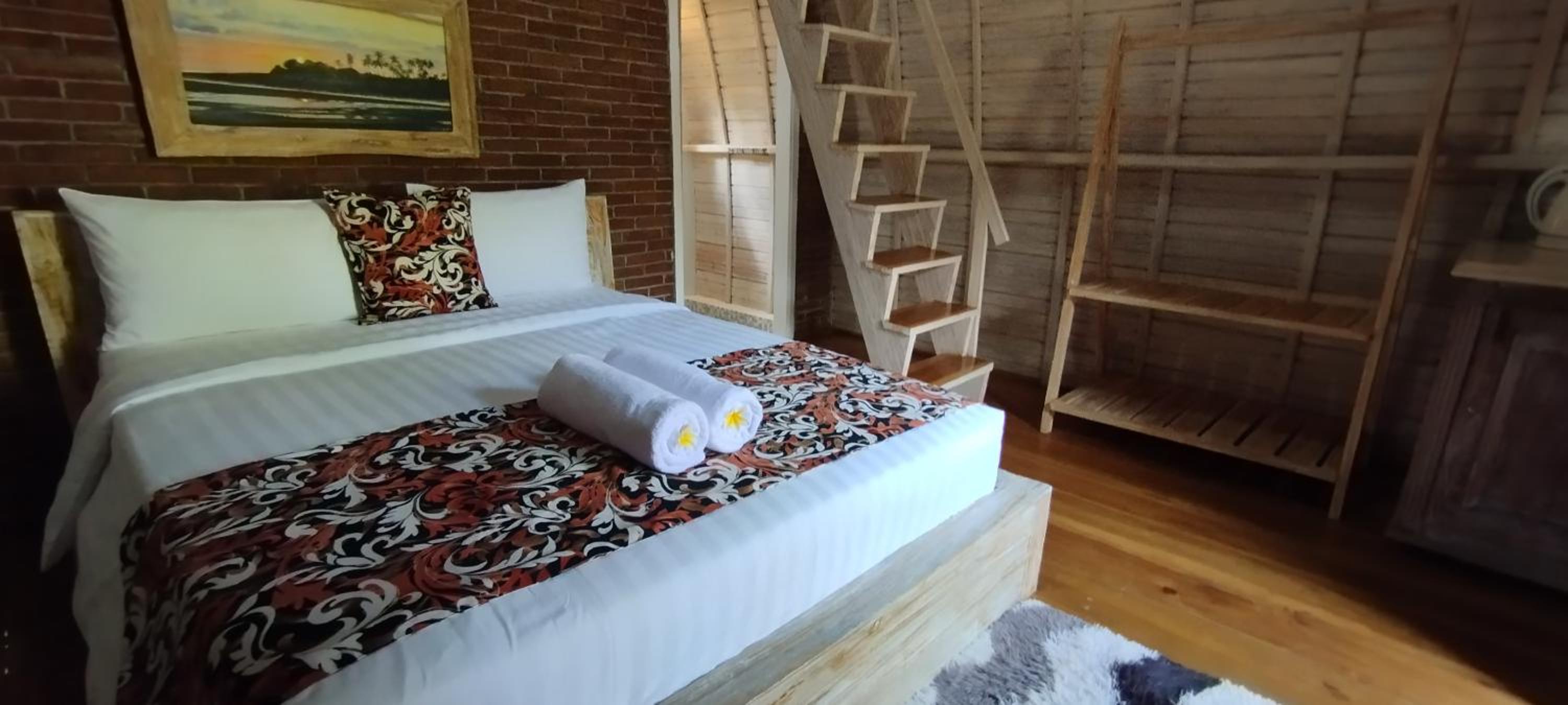 Standard Triple Room with Sea View - Photo 35