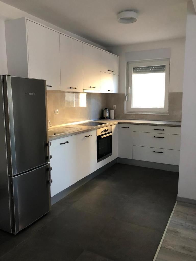 Two-Bedroom Apartment - Photo 12