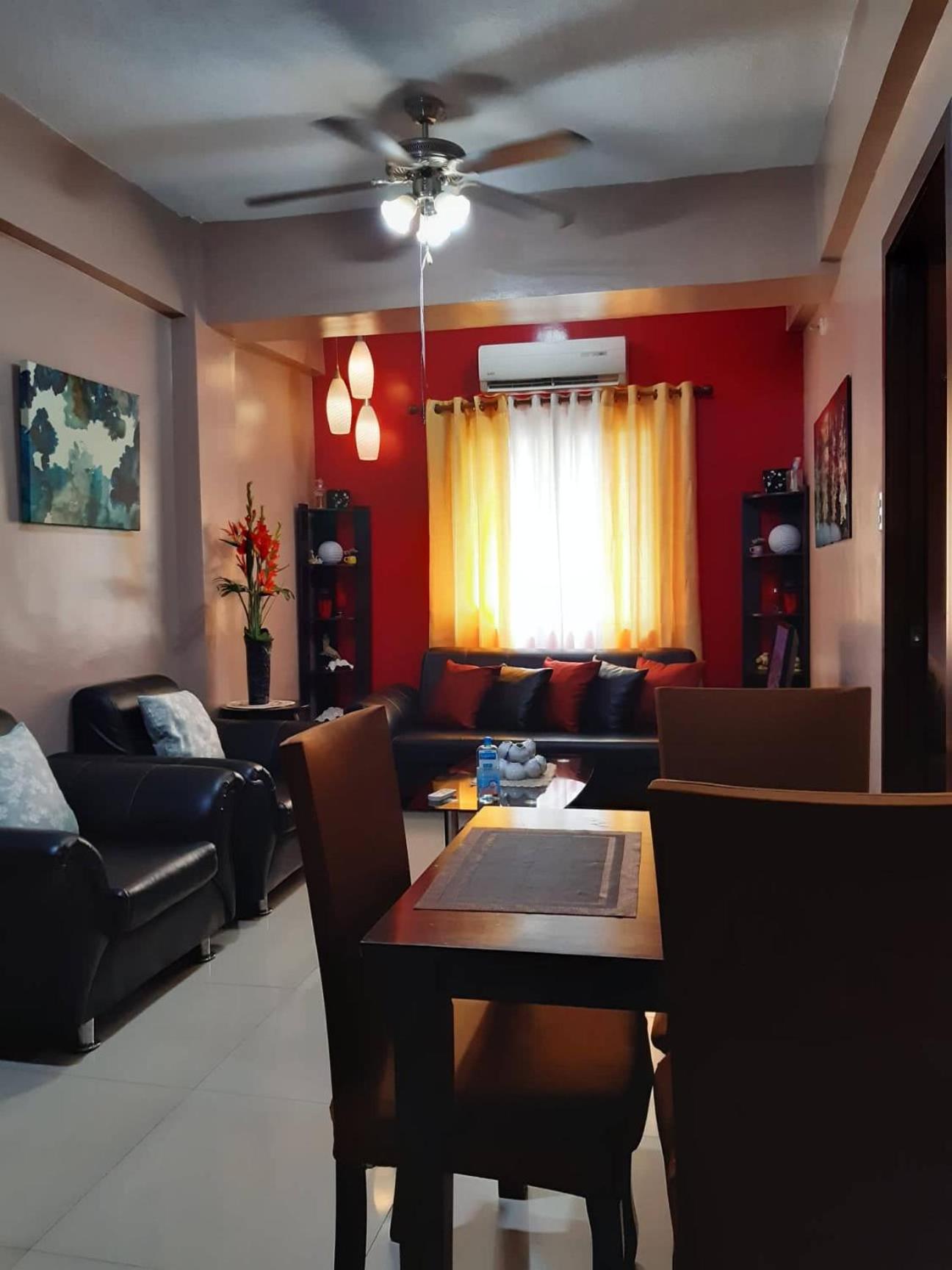 Deluxe Queen Suite