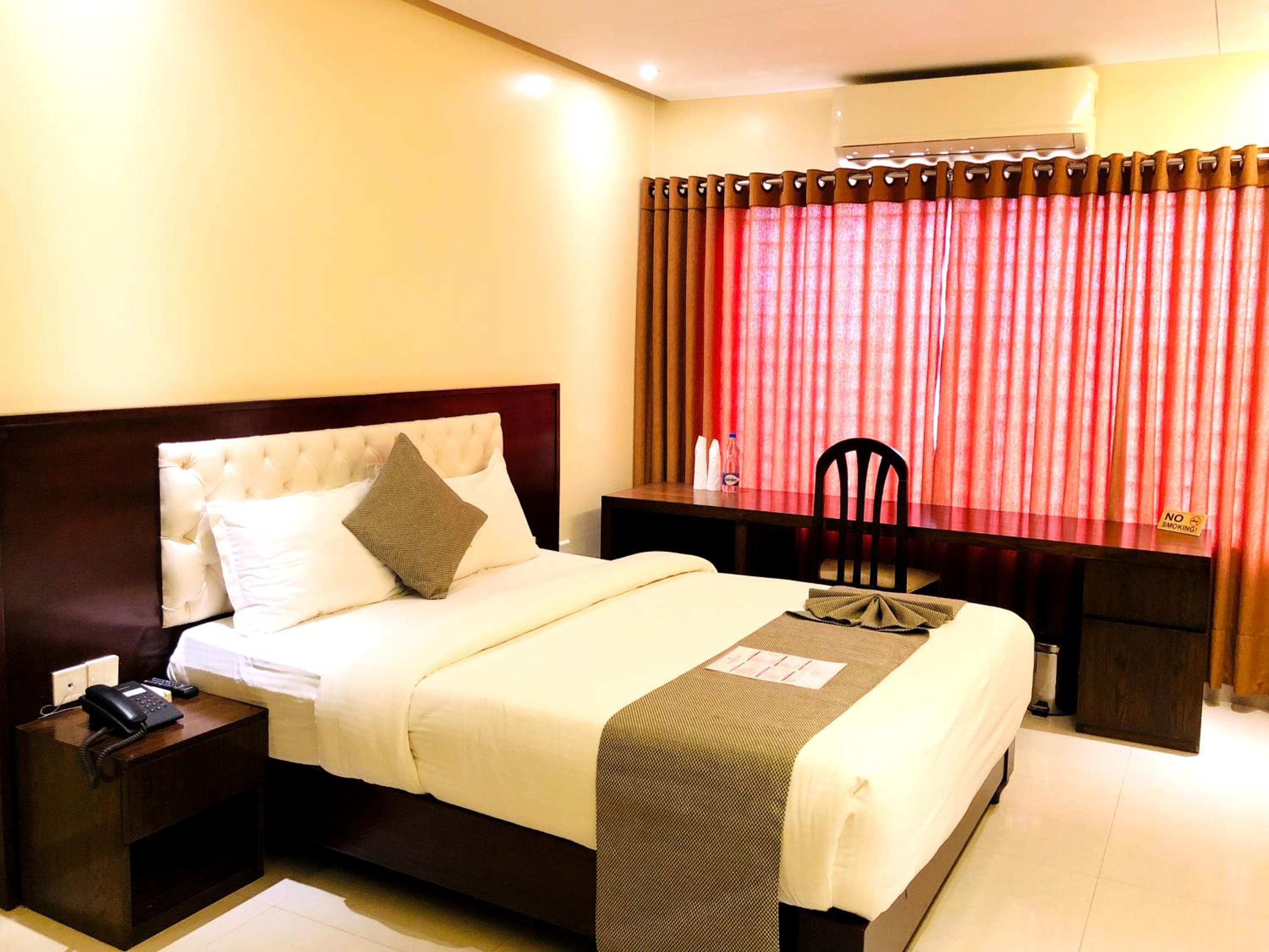 Superior Queen Room