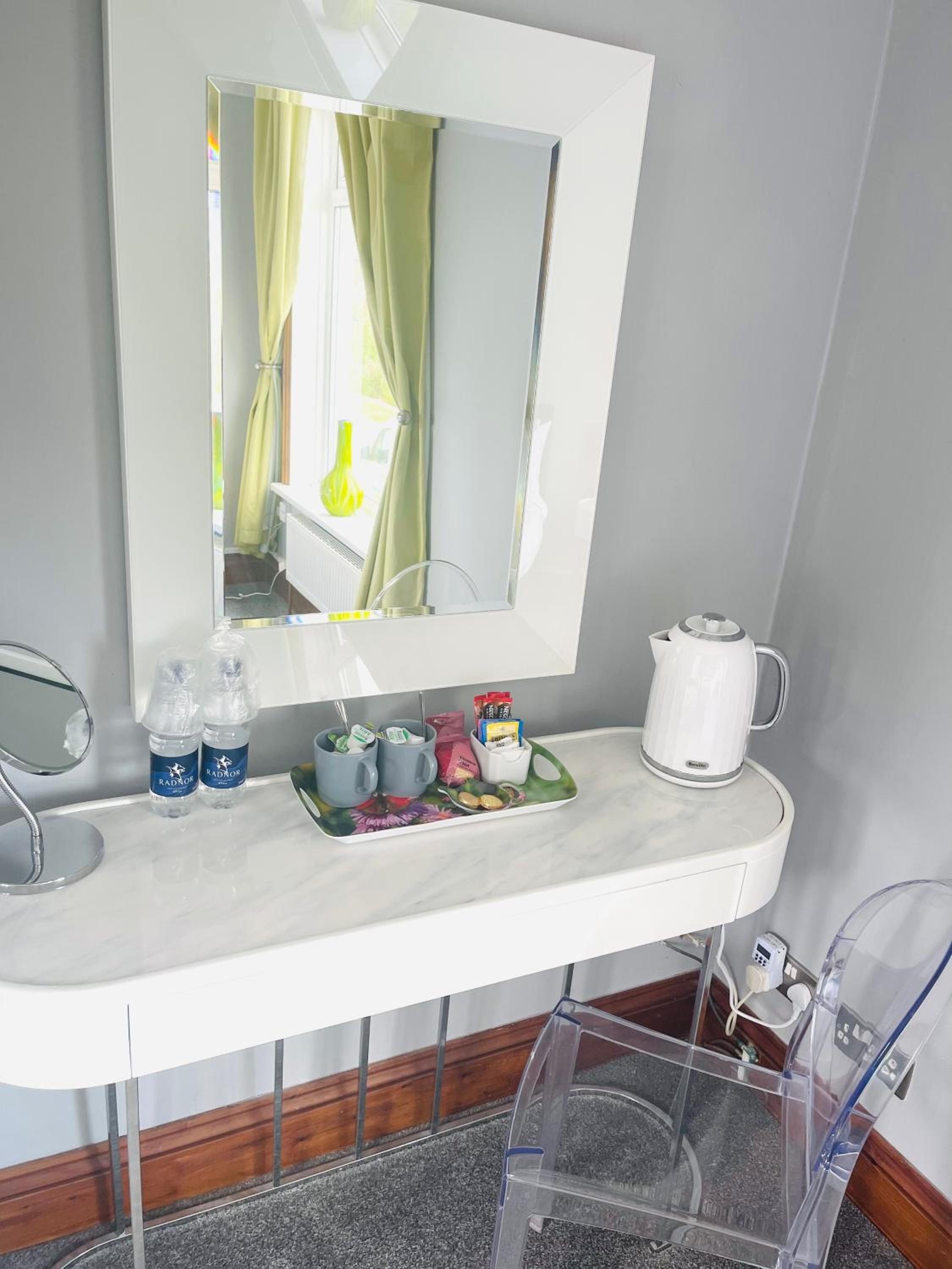 Double Room with Balcony - Photo 6