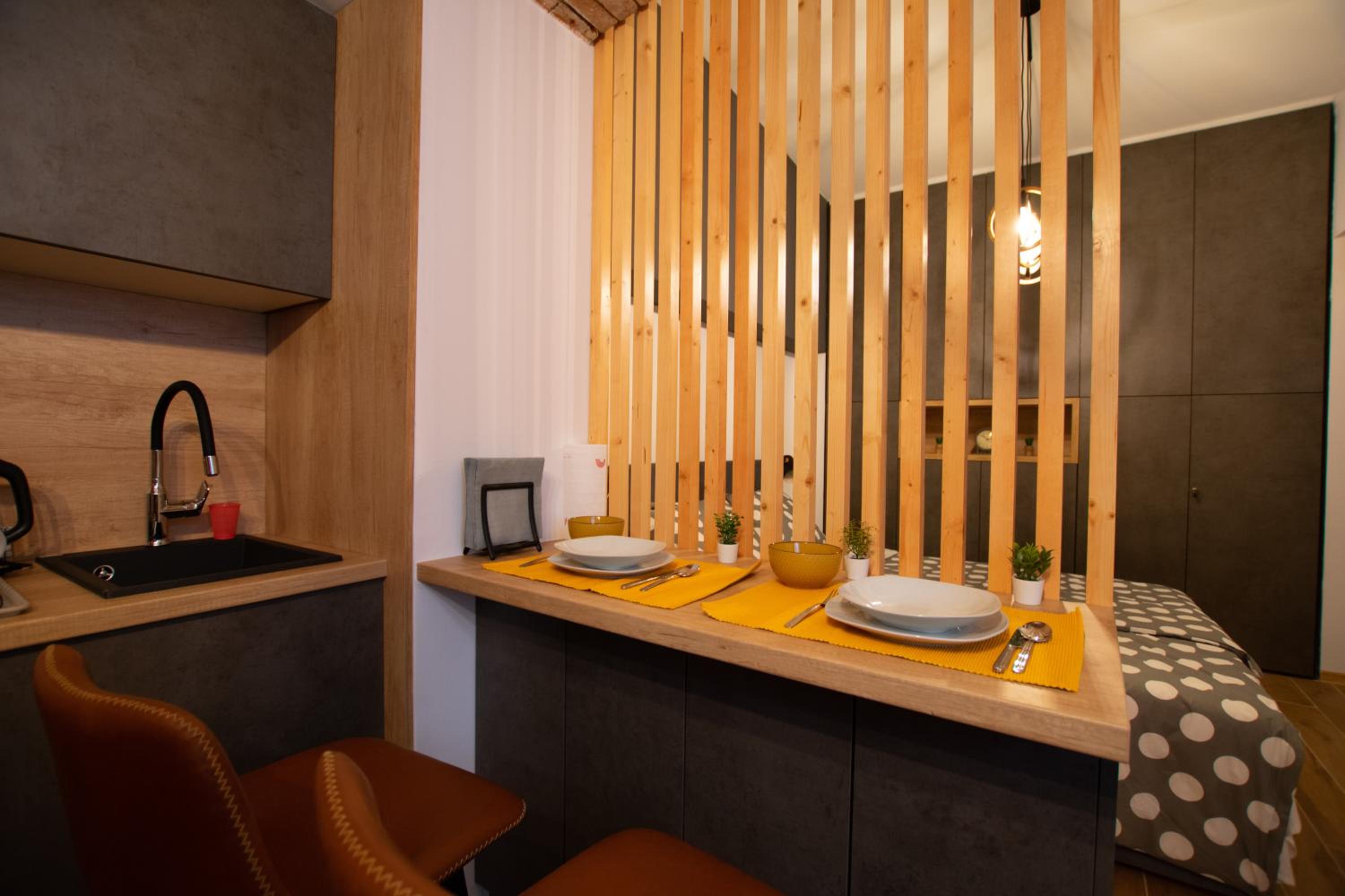One-Bedroom Apartment - Photo 19