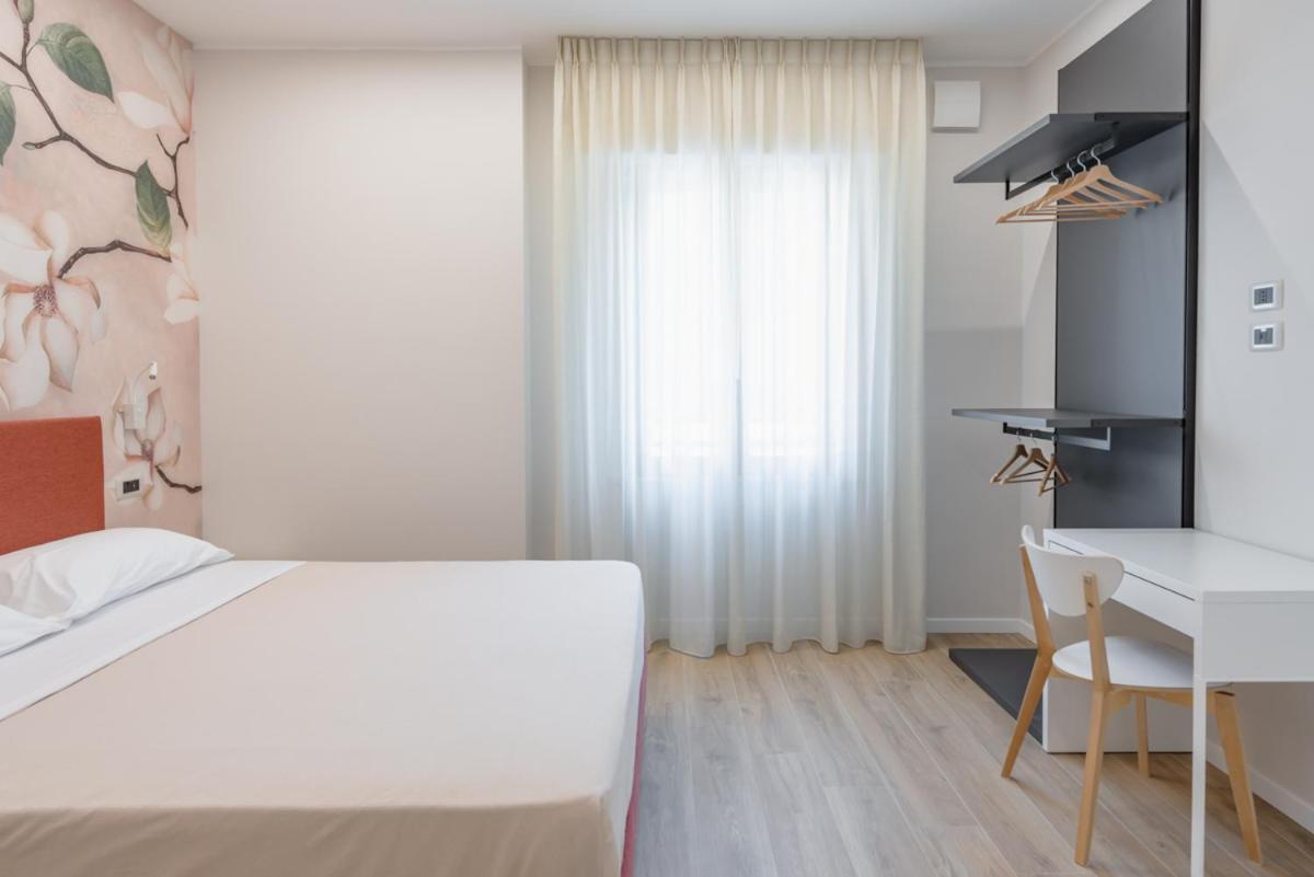 Luxury Quadruple Room - Photo 1
