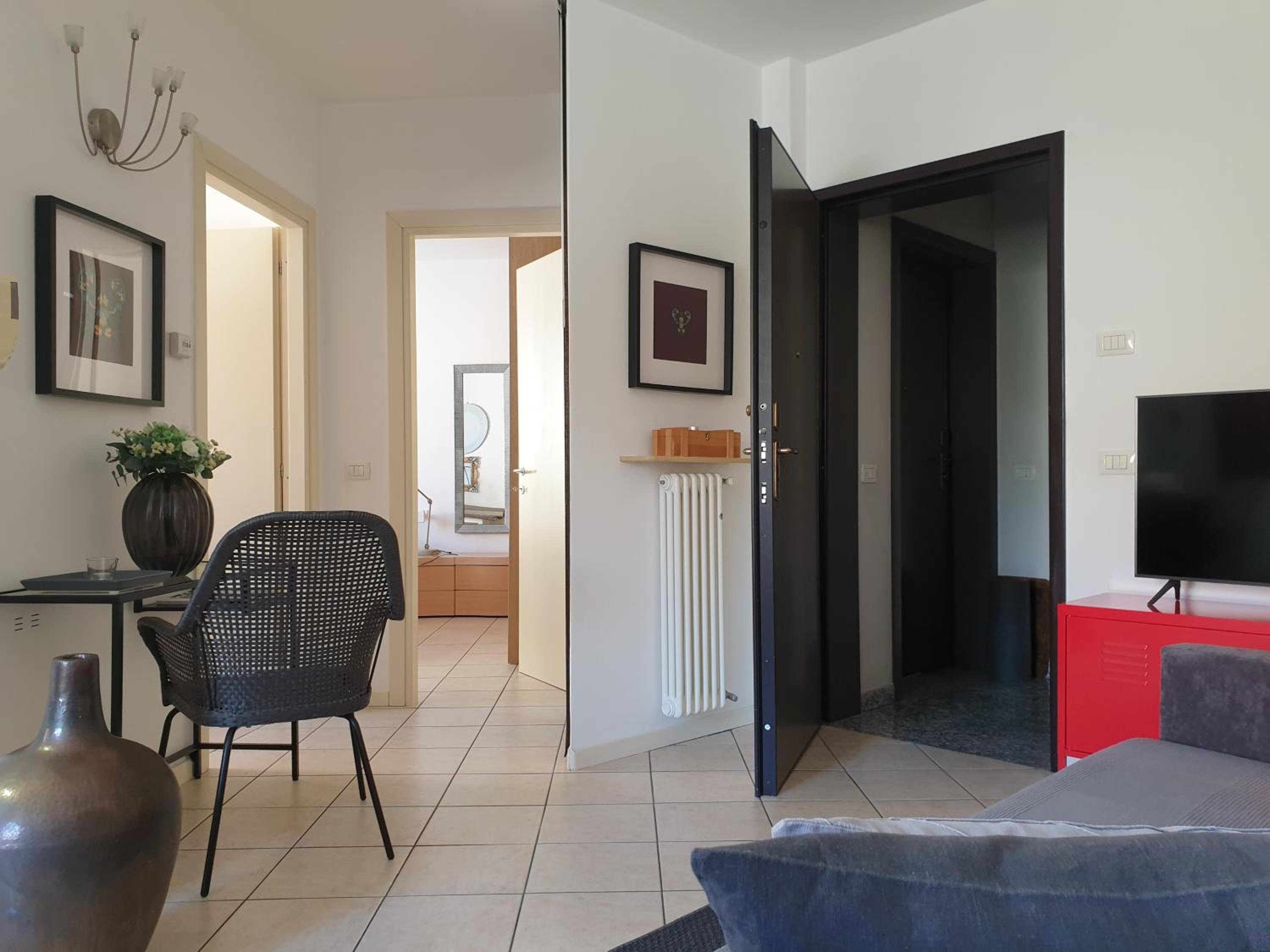 One-Bedroom Apartment - Photo 41