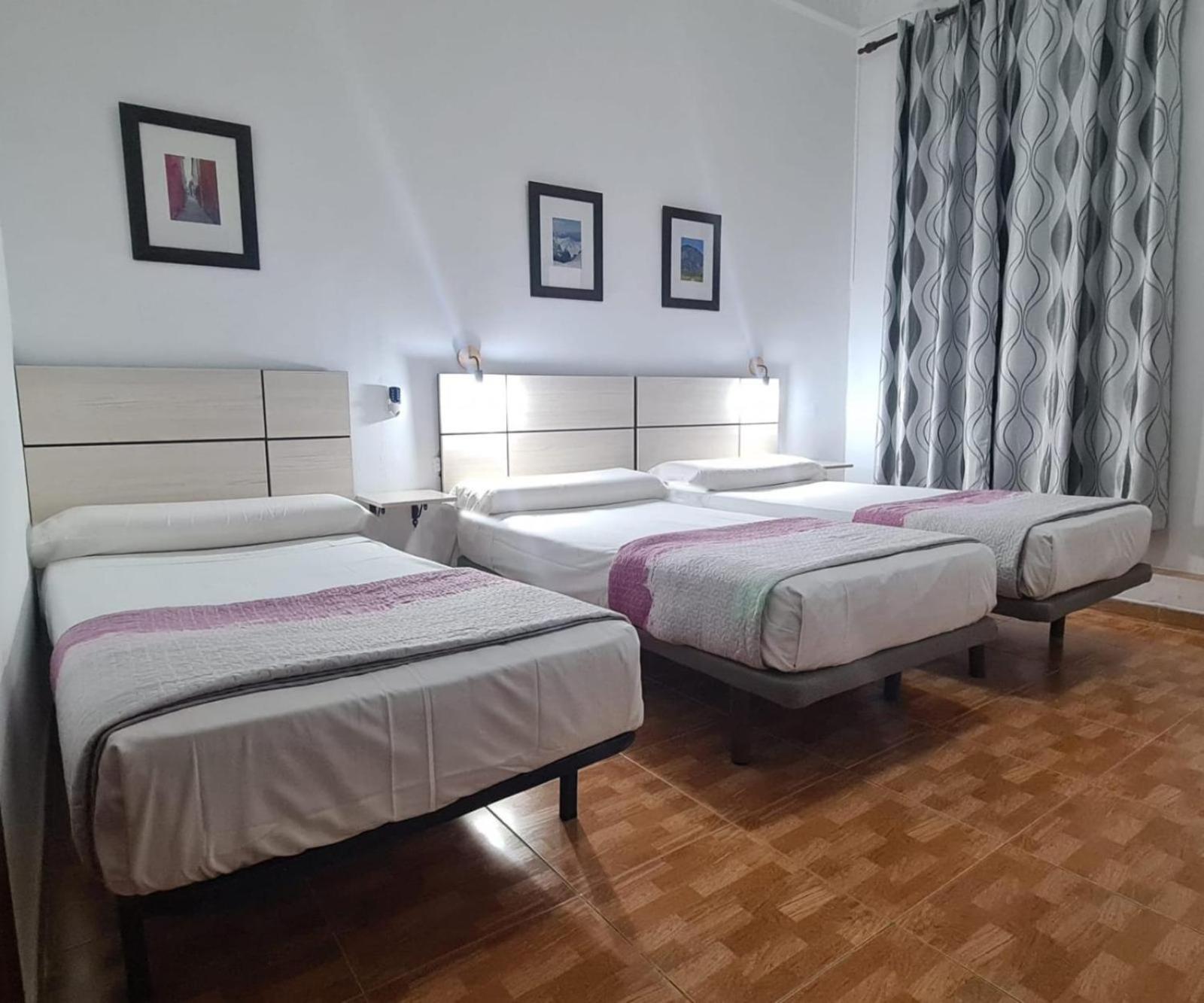 Habitación triple - No fumadores