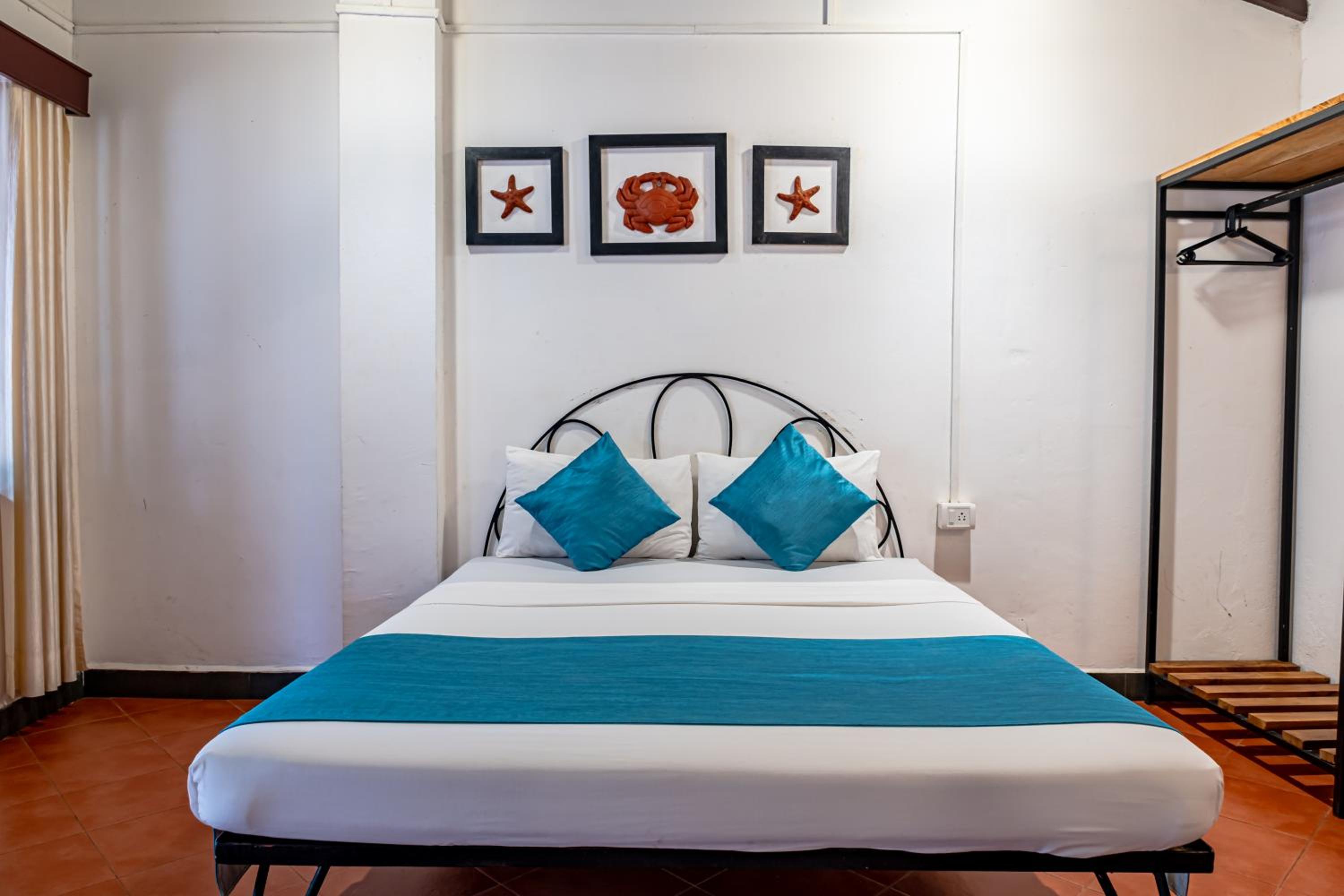 Quadruple Room - Photo 1