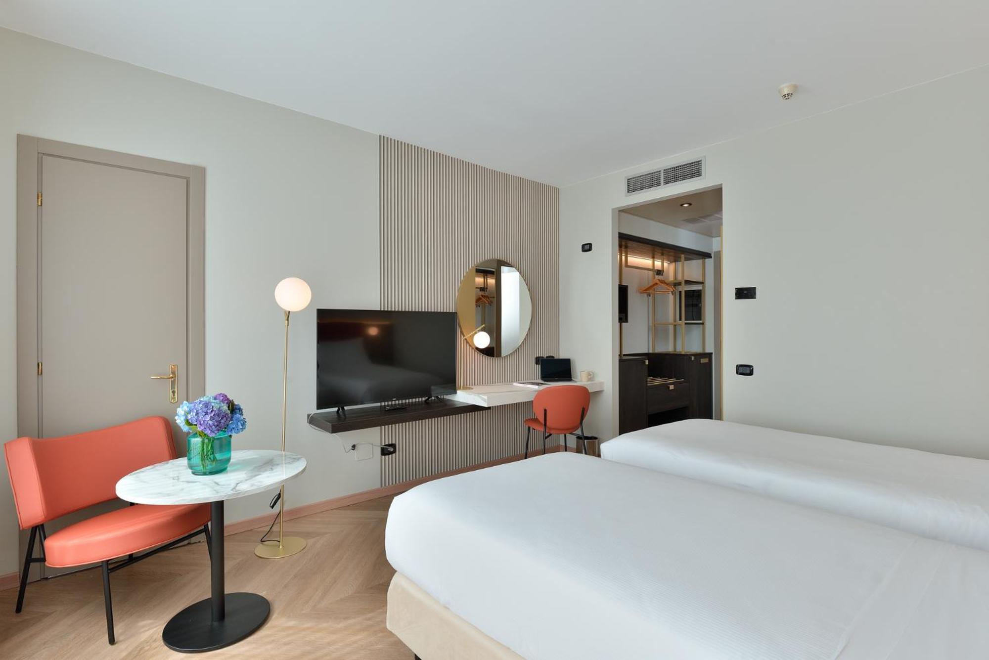 Deluxe Twin Room - Photo 5