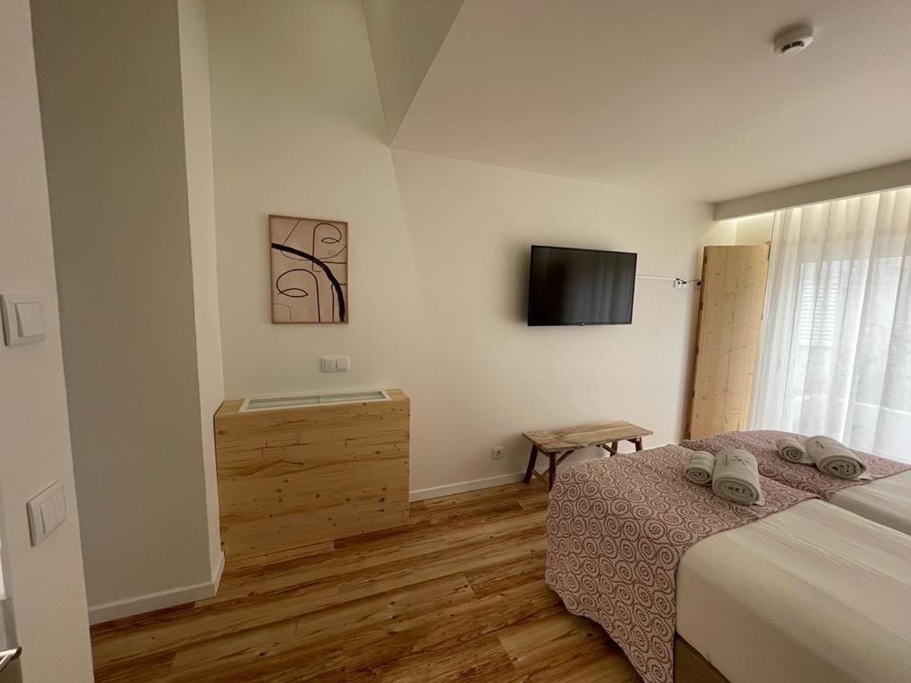 Double or Twin Room photo 3