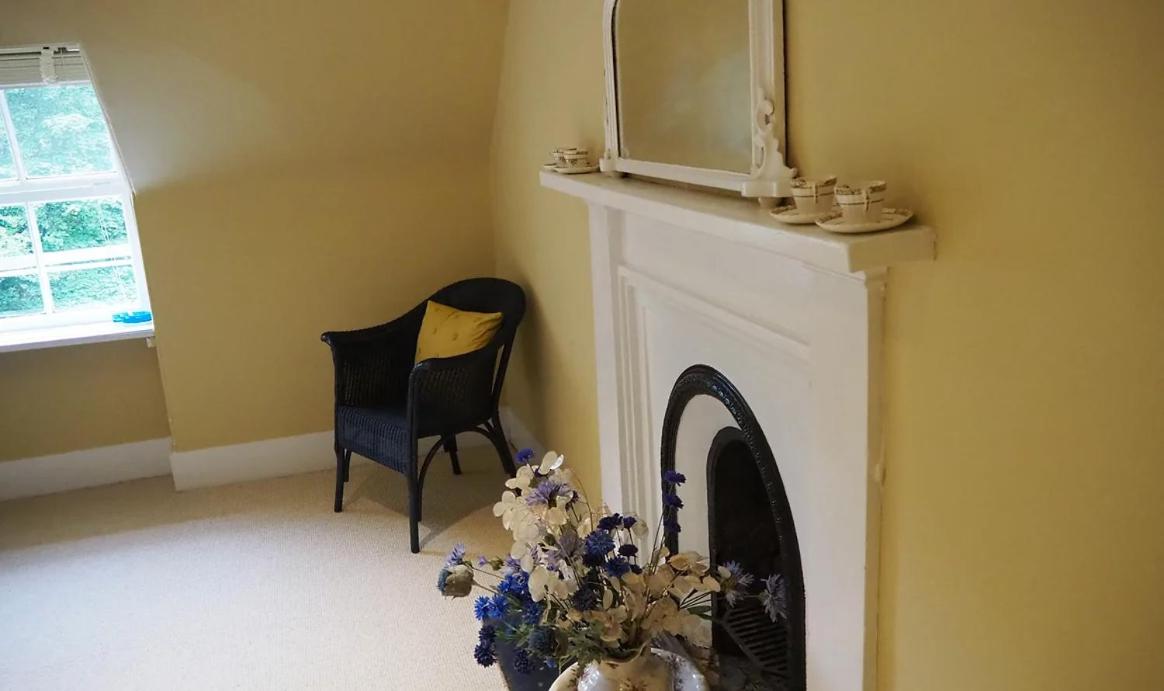 Two-Bedroom House photo 2