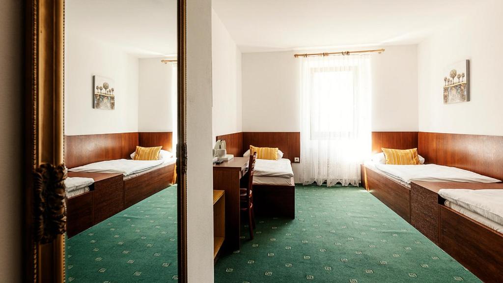 Triple Room photo 1
