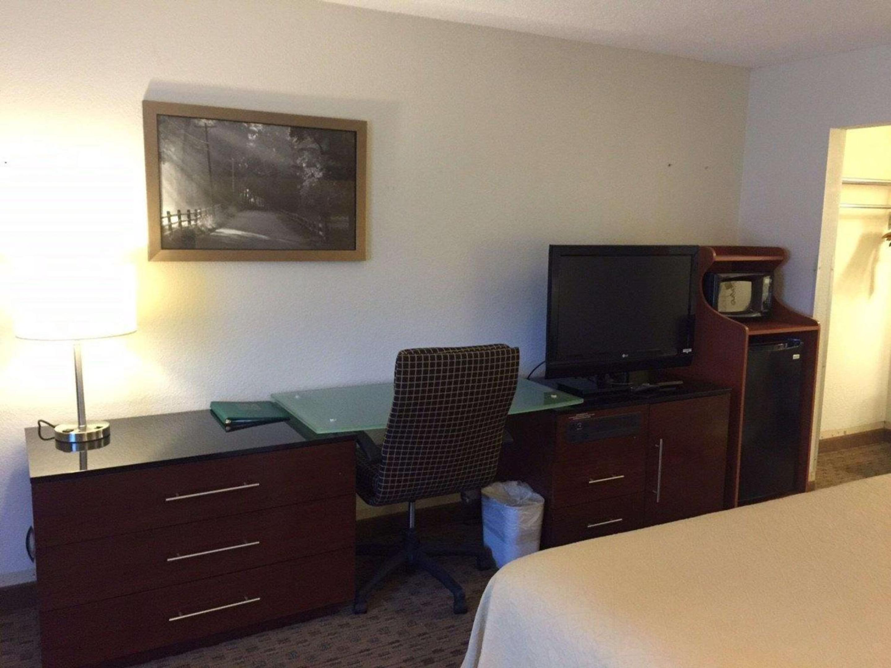 King Room - Smoking  - Photo 3