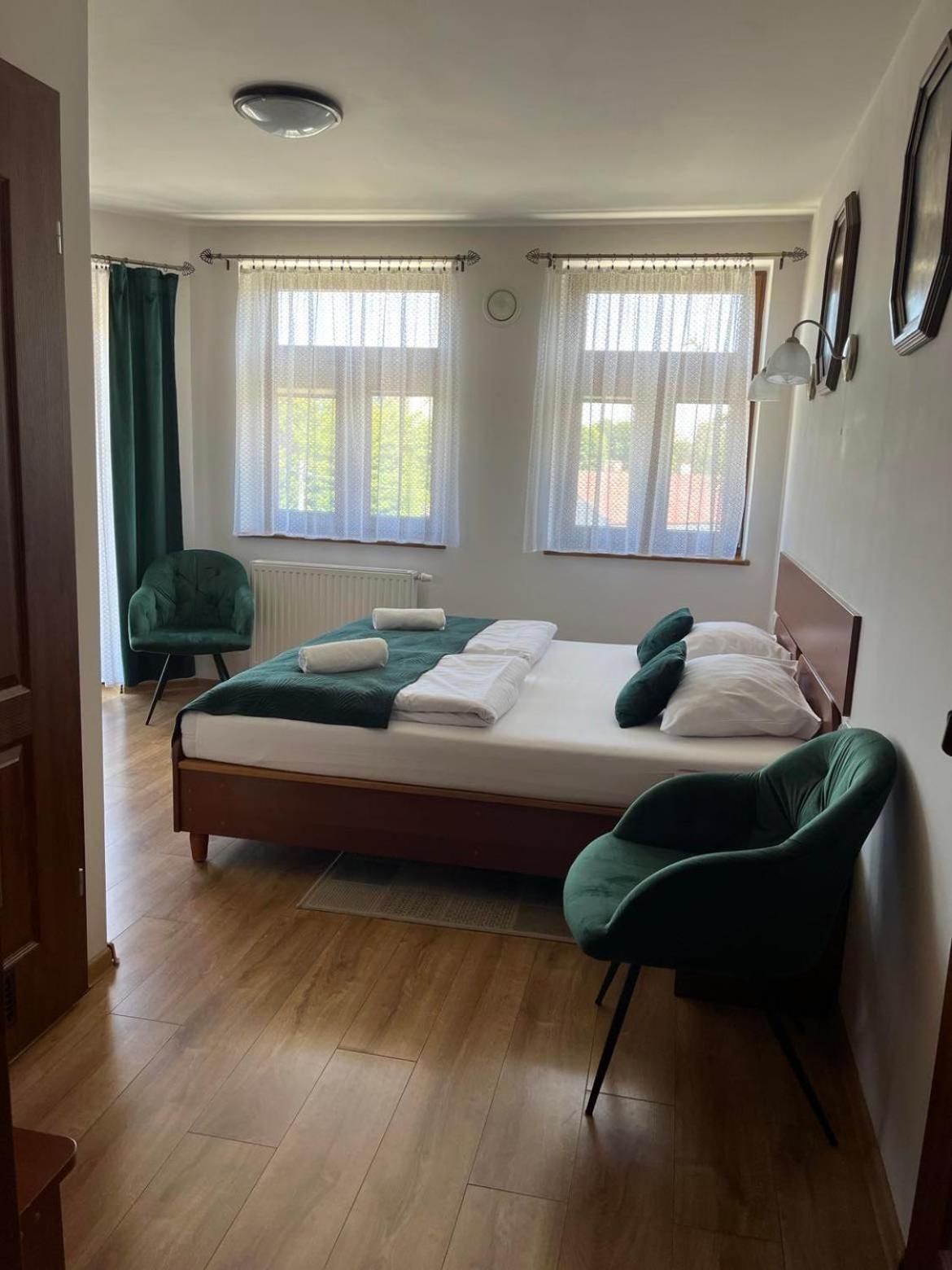 Deluxe Double Room with Balcony photo 1