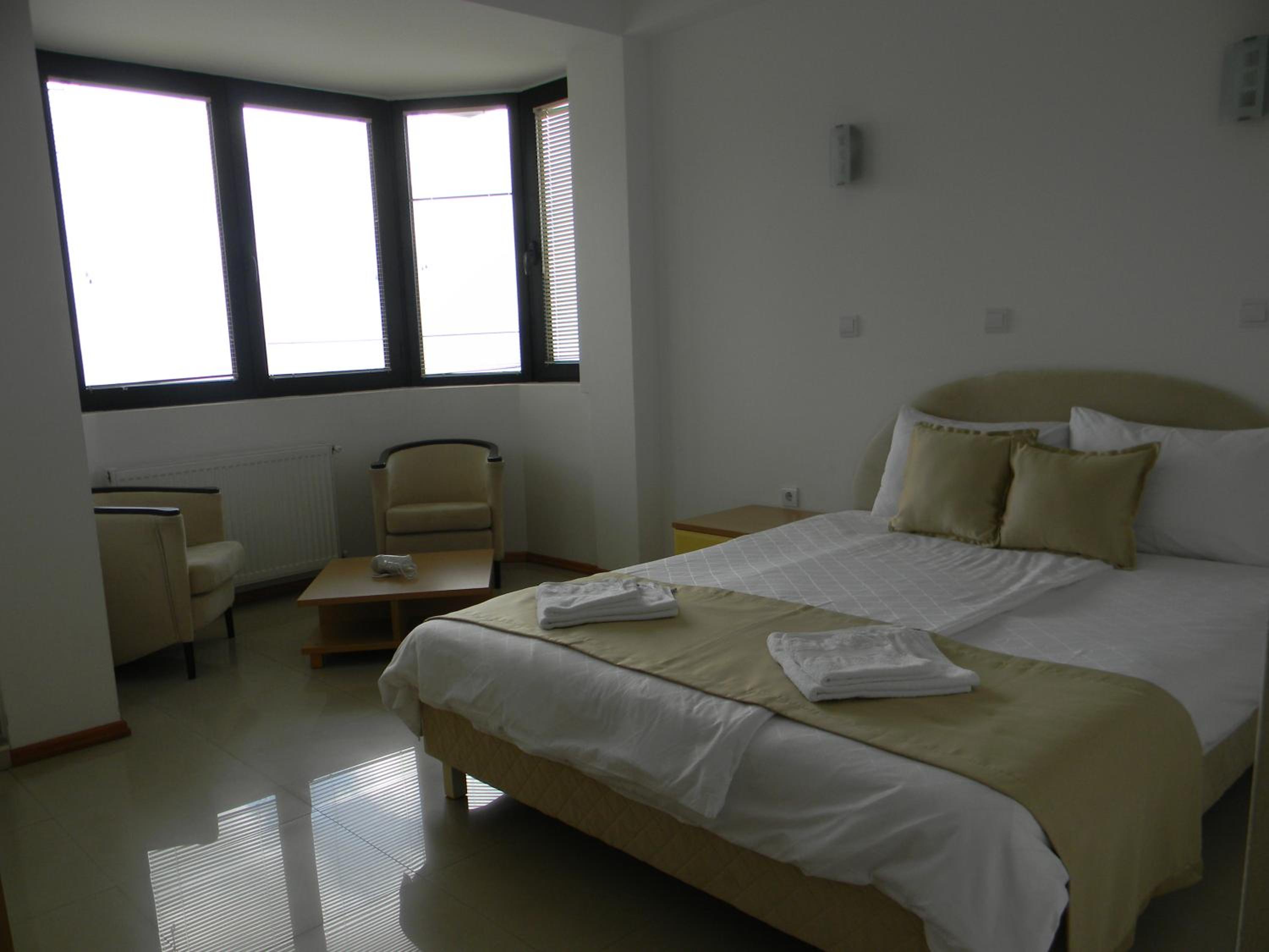 Superior Double Room with Lake View and Balcony