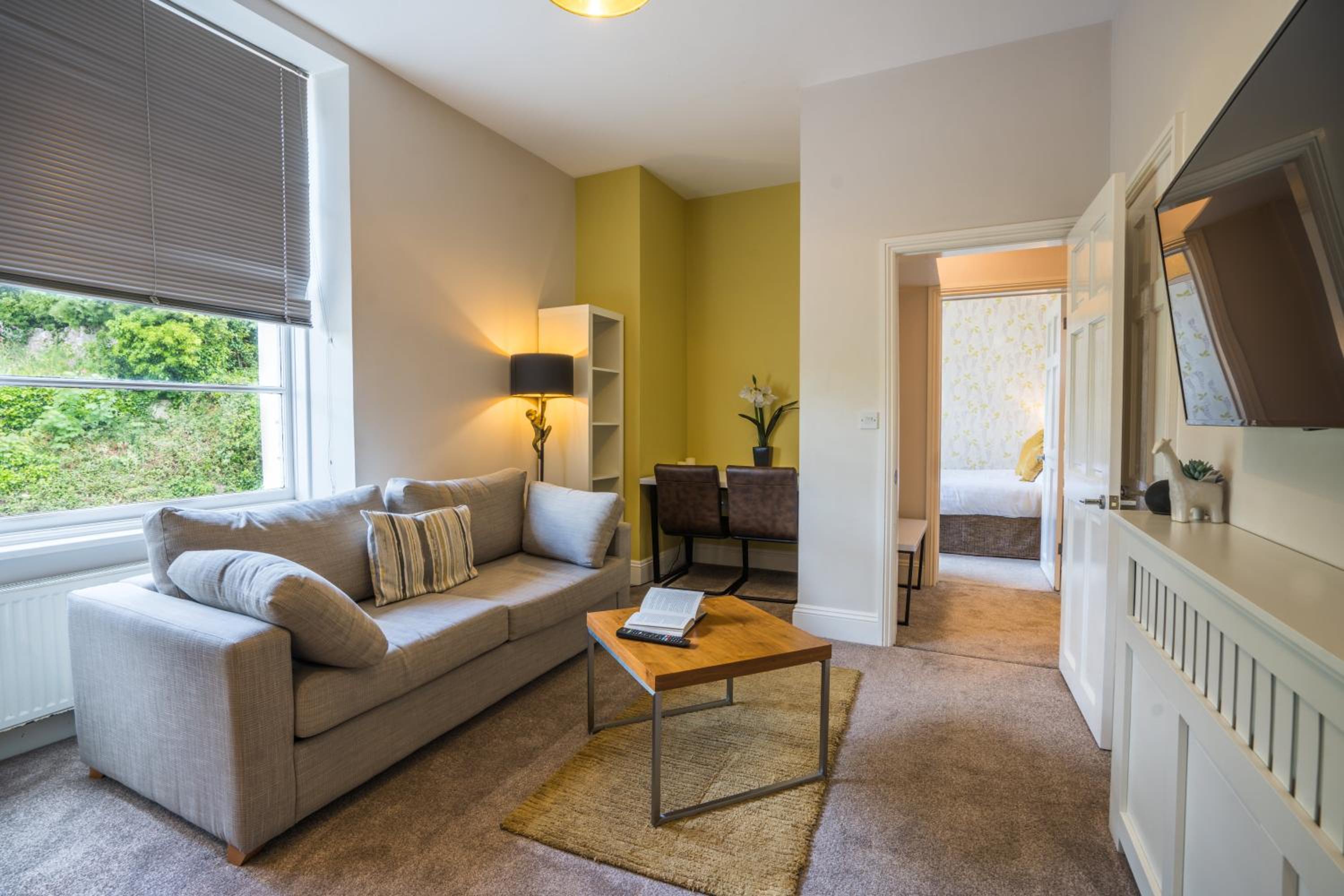 One-Bedroom Apartment - 5 - Pet Friendly