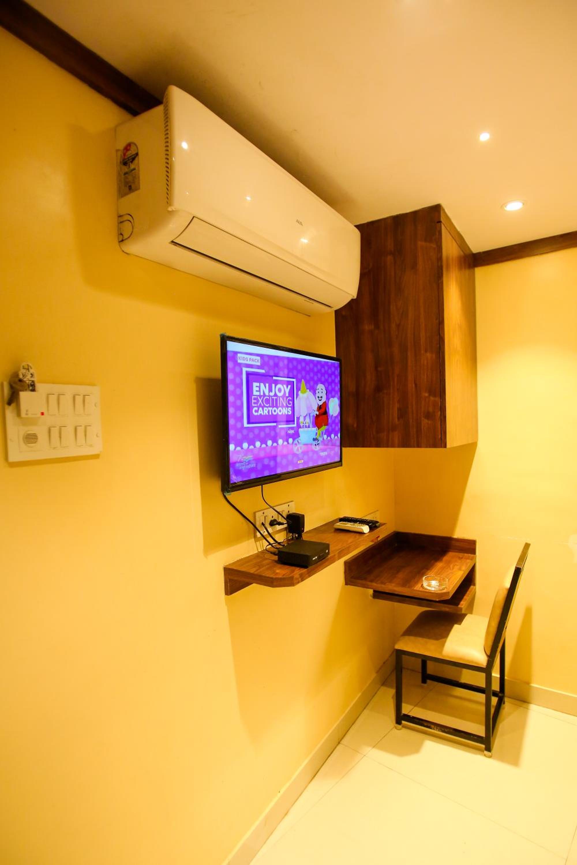 Deluxe Double Room - Photo 7