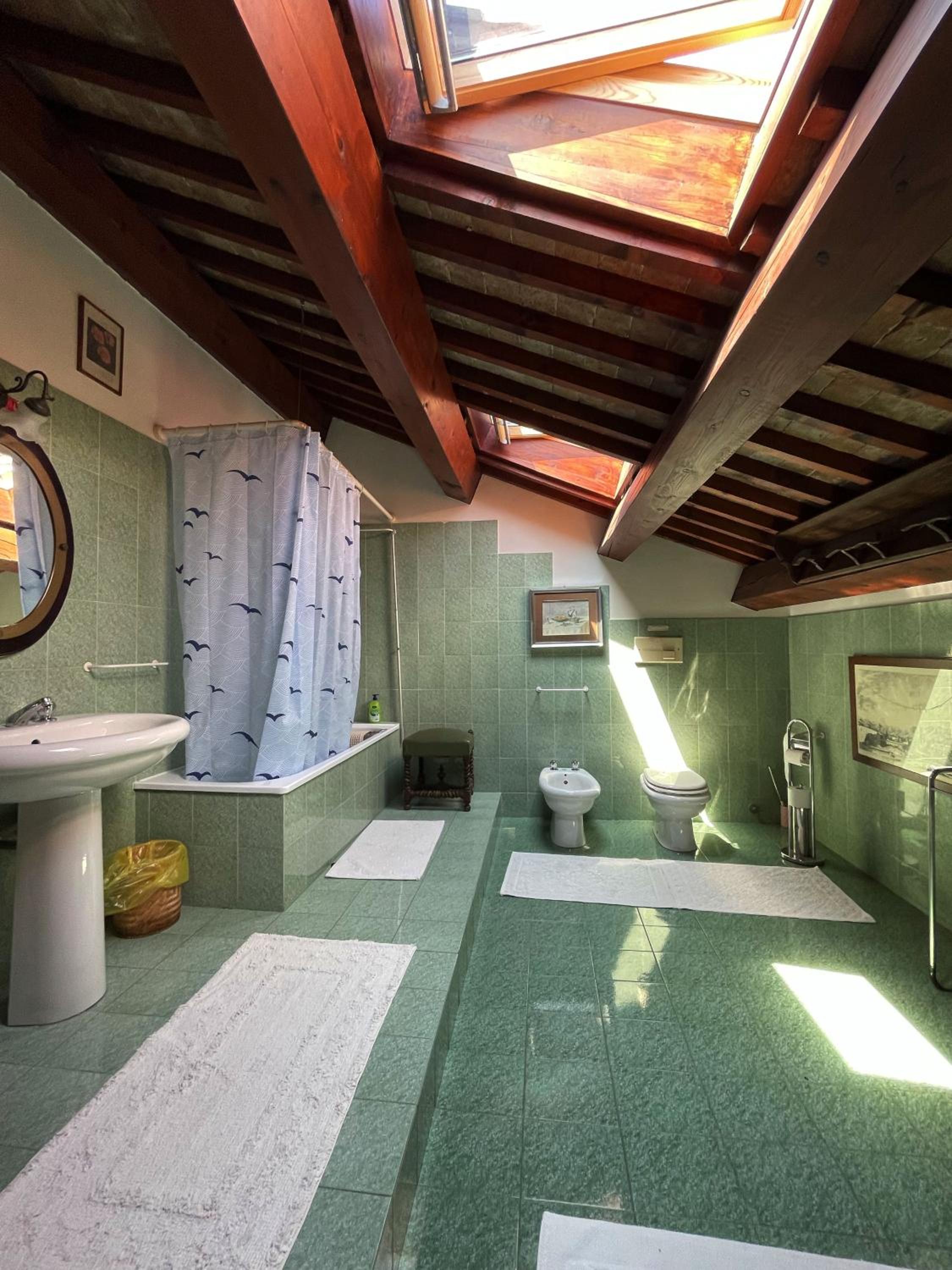 Triple Room - Attic photo 3