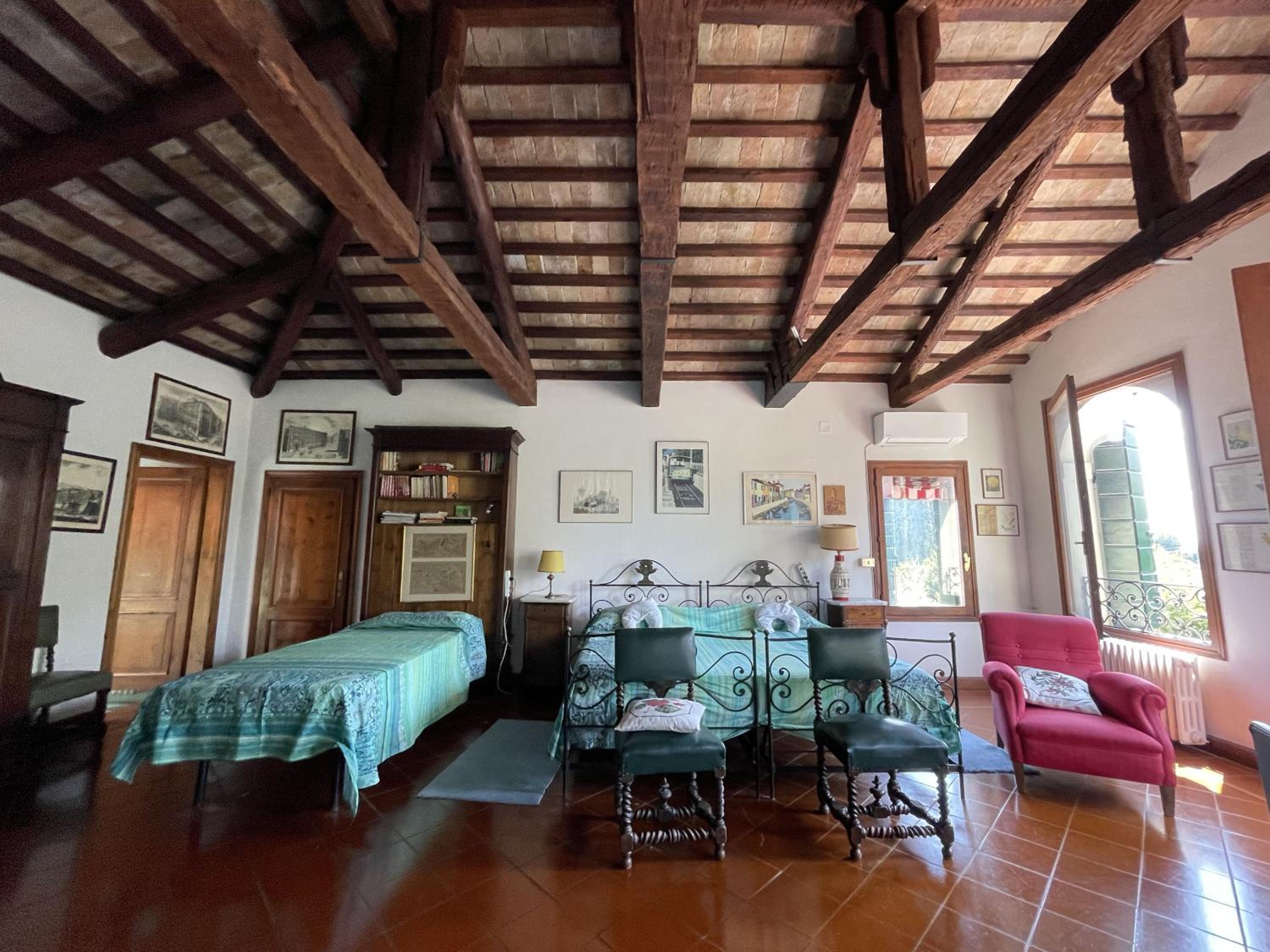 Triple Room - Attic photo 2