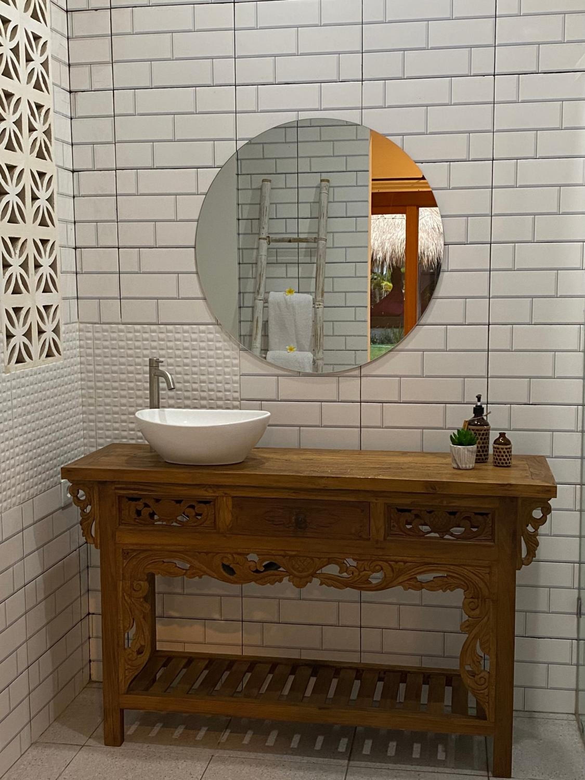 Deluxe King Suite - Photo 6