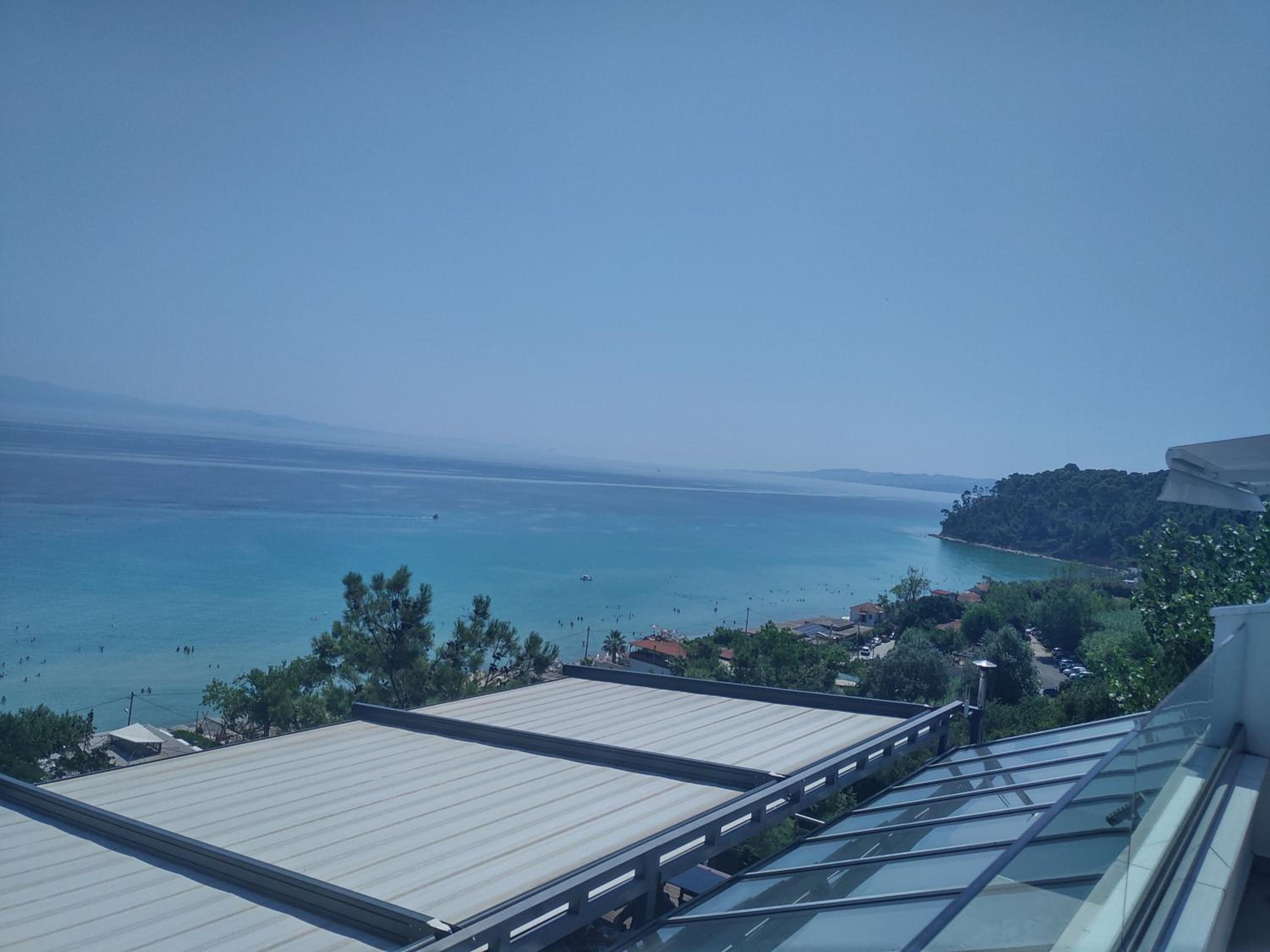 Apartment with Sea View - Photo 17