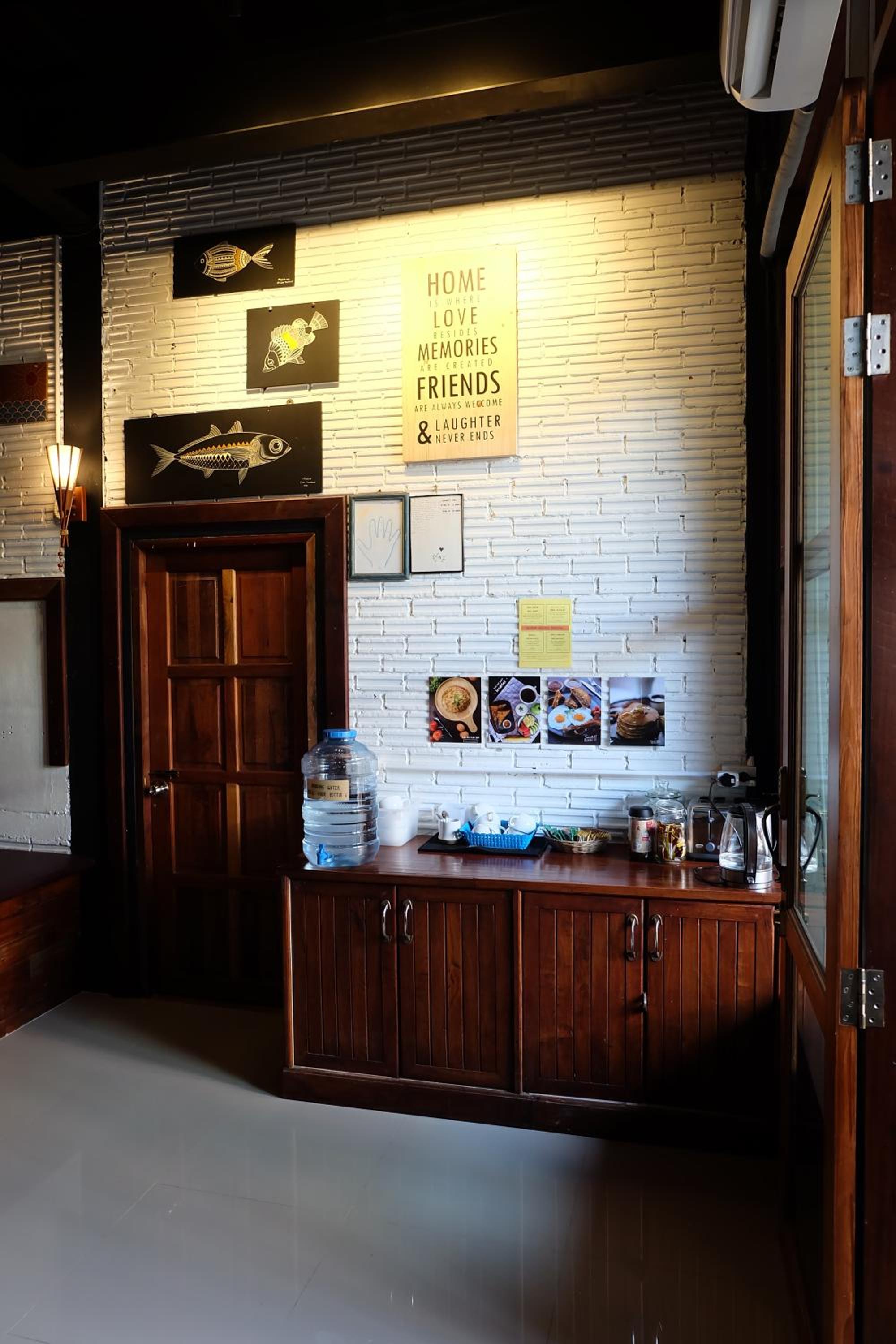 4-Bed Mixed Dormitory Room photo 3