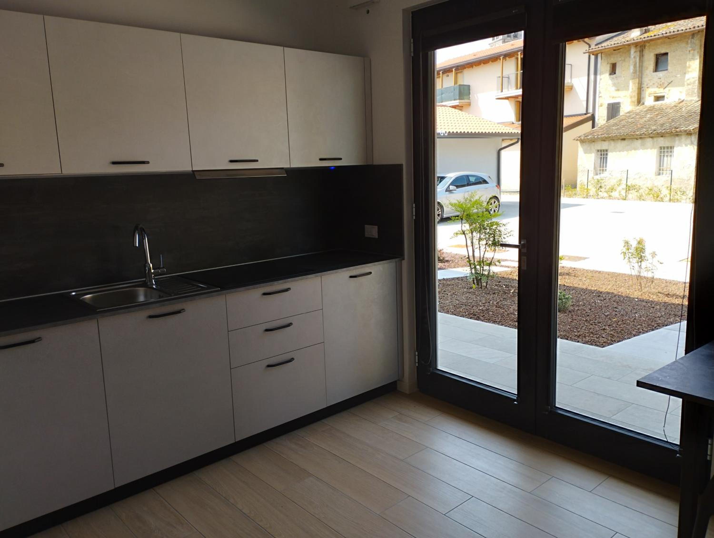 Studio with Terrace - Photo 2