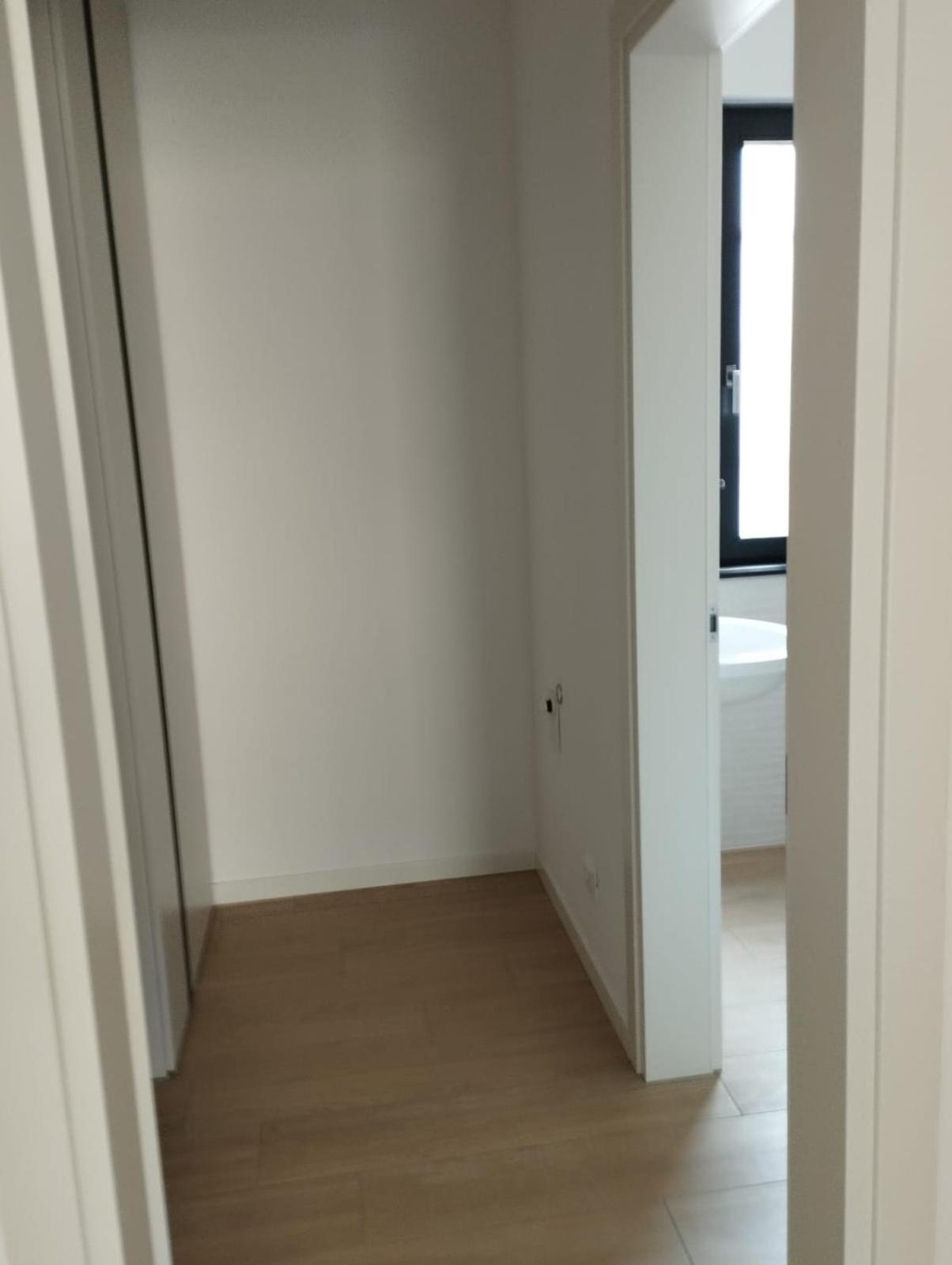 Studio with Terrace - Photo 3