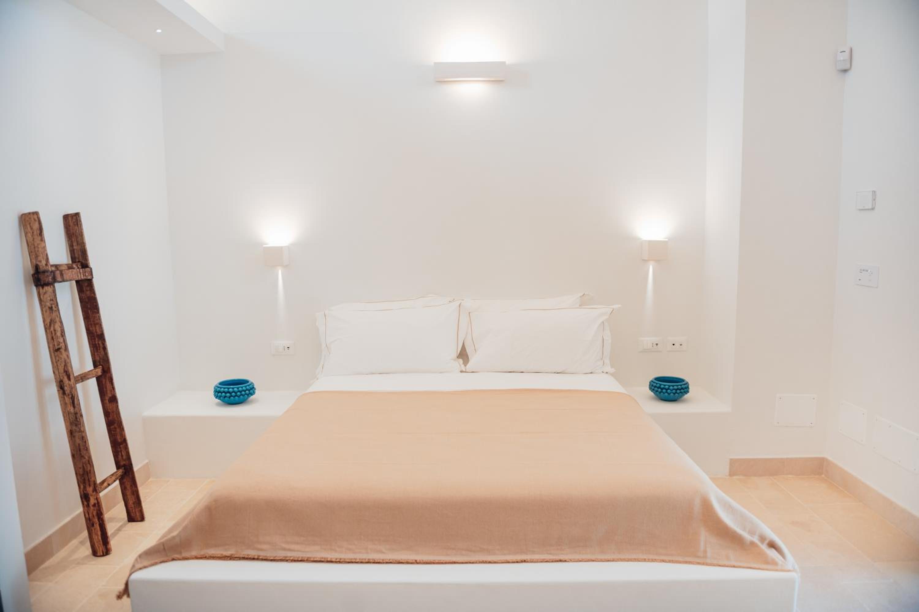 Deluxe Double Room with Pool View photo 1