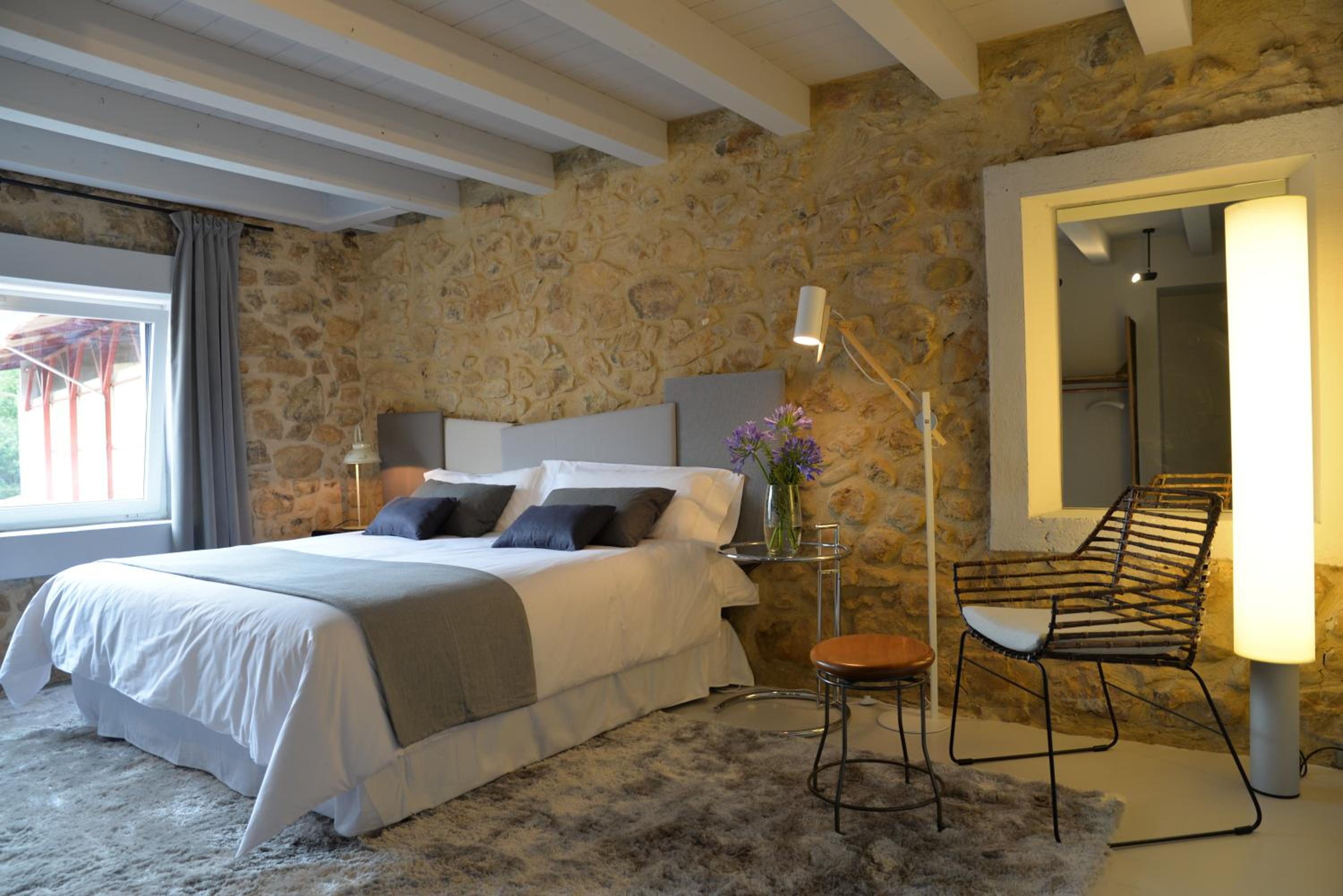 Double or Twin Room - Photo 13