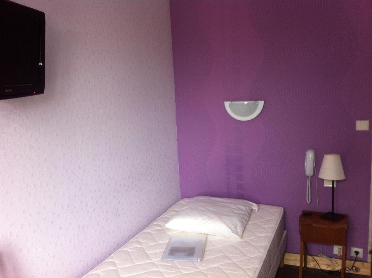 Single Room with bed of 90cm photo 1