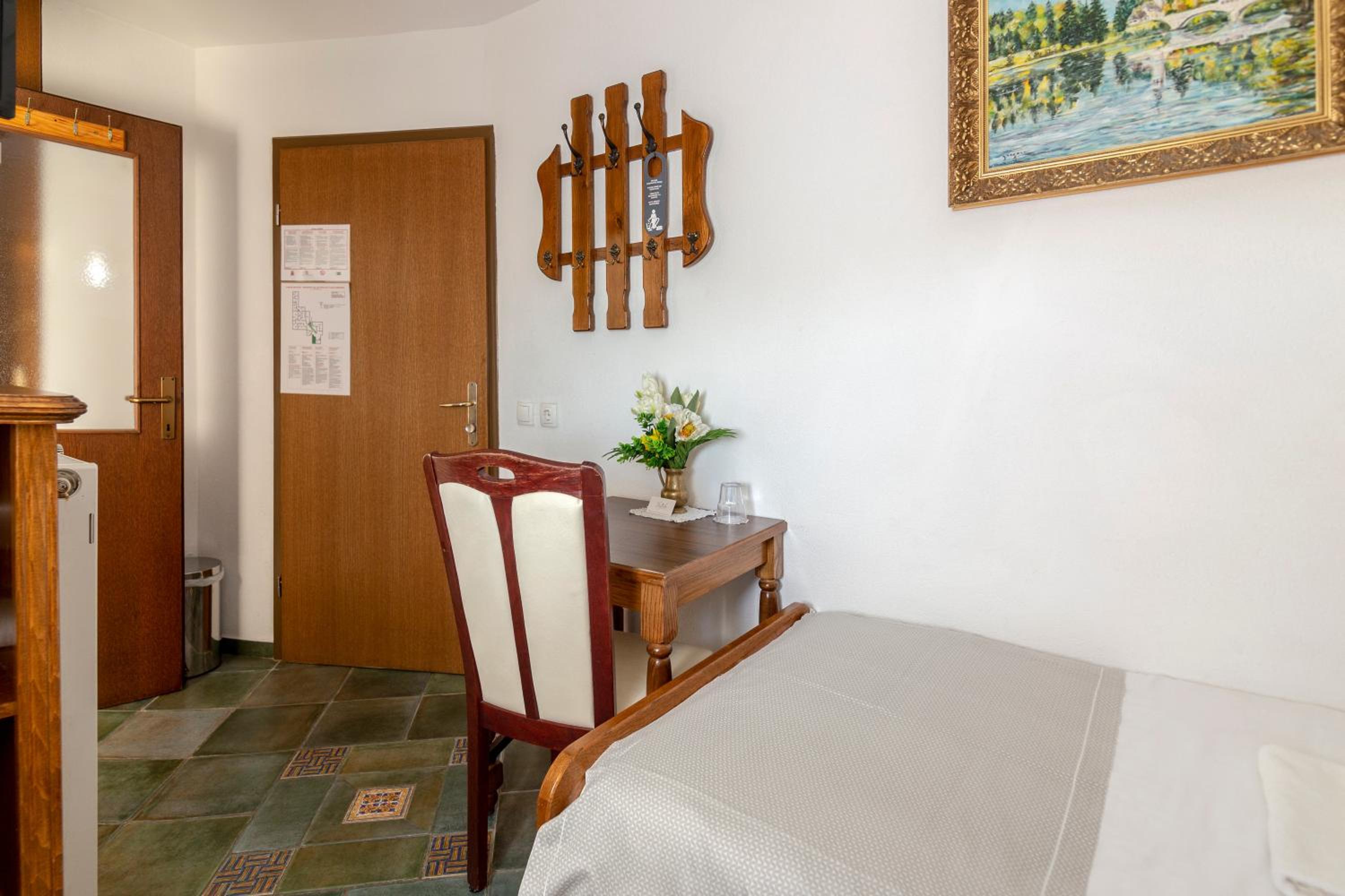Economy Single Room photo 1