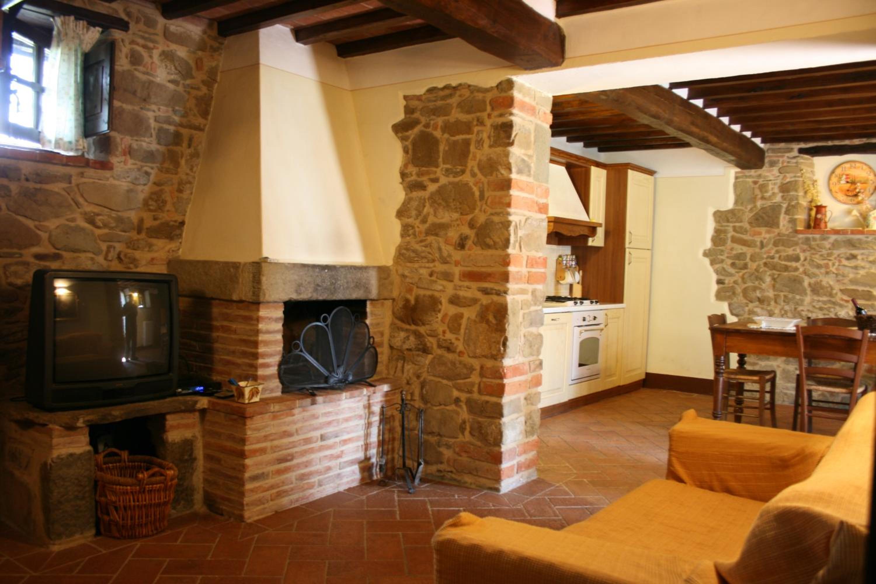 Three-Bedroom Villa - Split Level photo 3