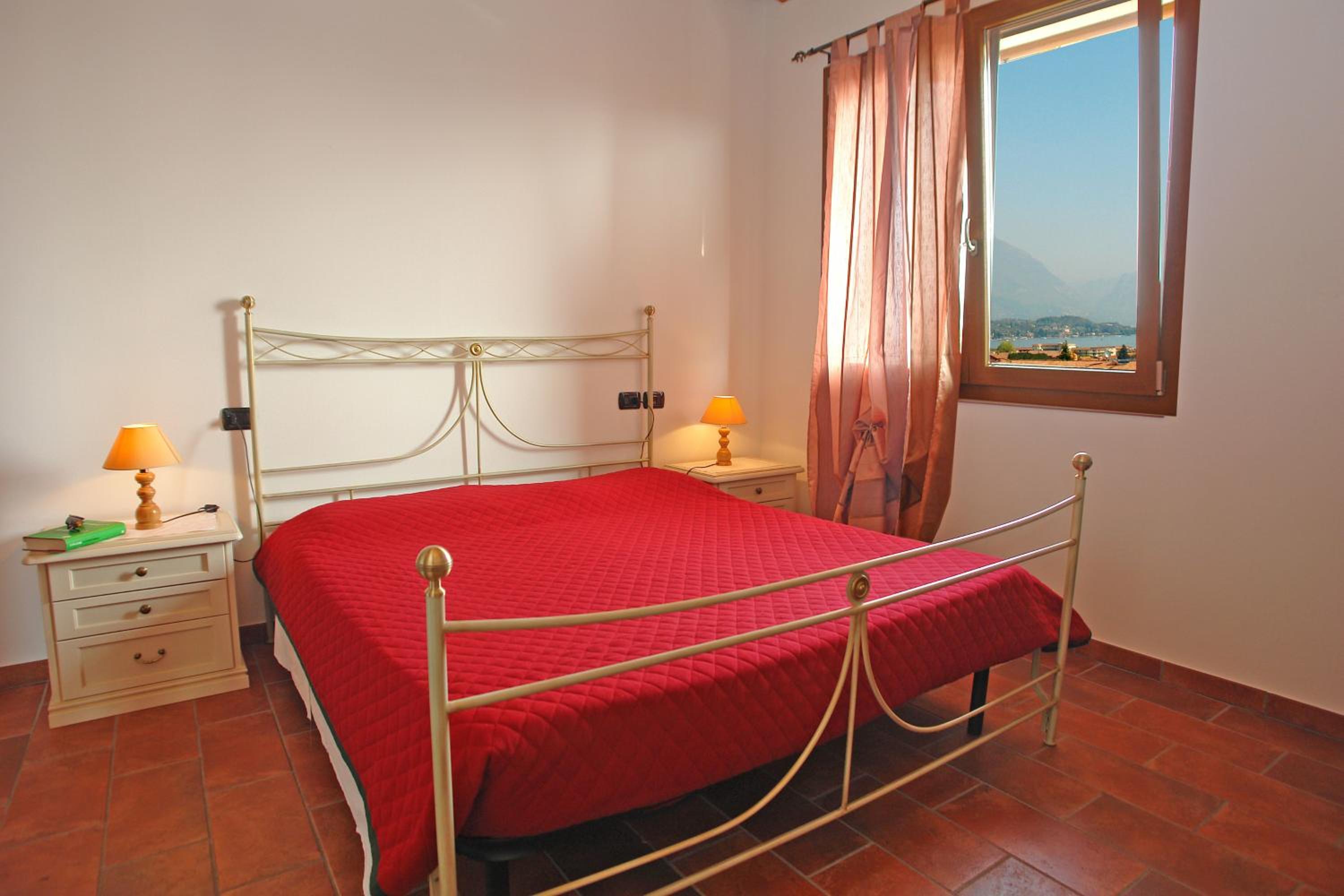 Double Room with Lake View photo 3